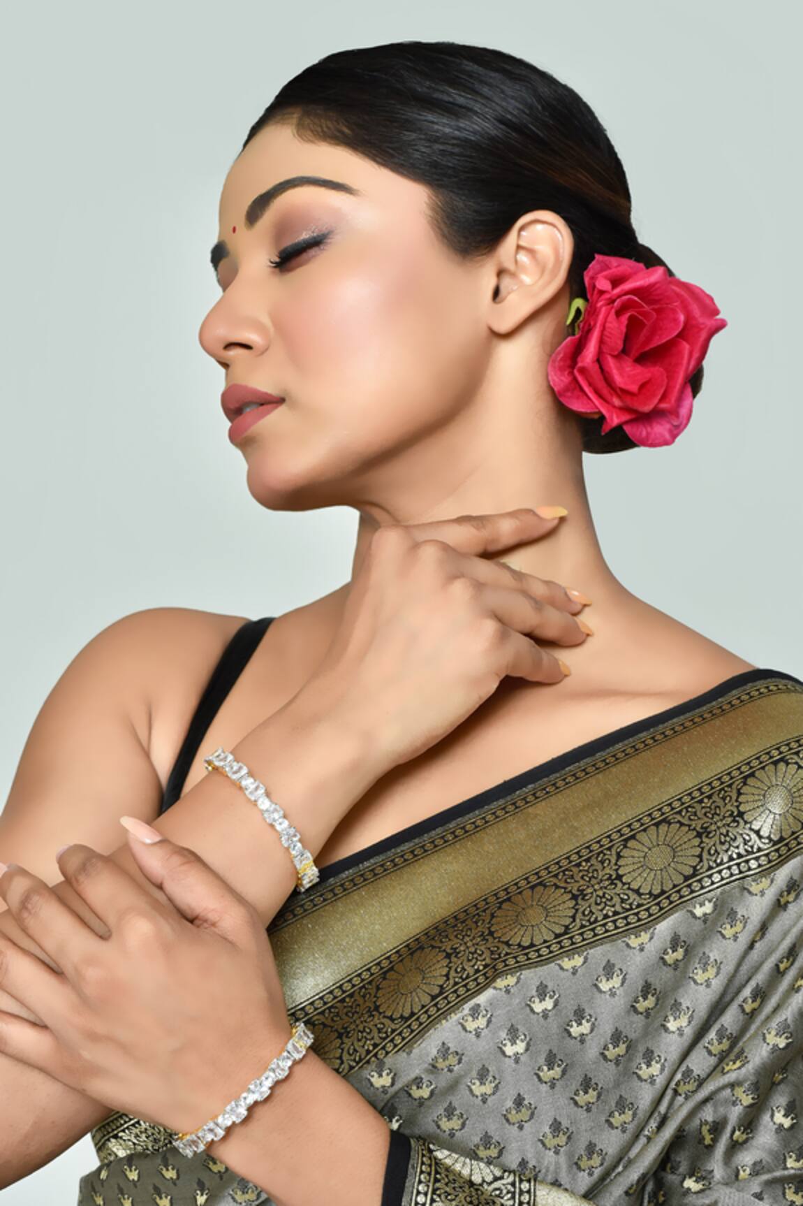 Vivinia By Vidhi Mehra Studded Zircon Diamonds Bangles - Set of 2 