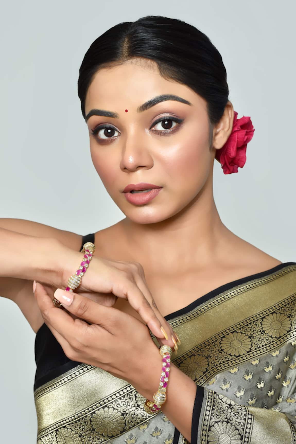 Vivinia By Vidhi Mehra Ruby Stones & Onyx Embellished Bangles - Set of 2 