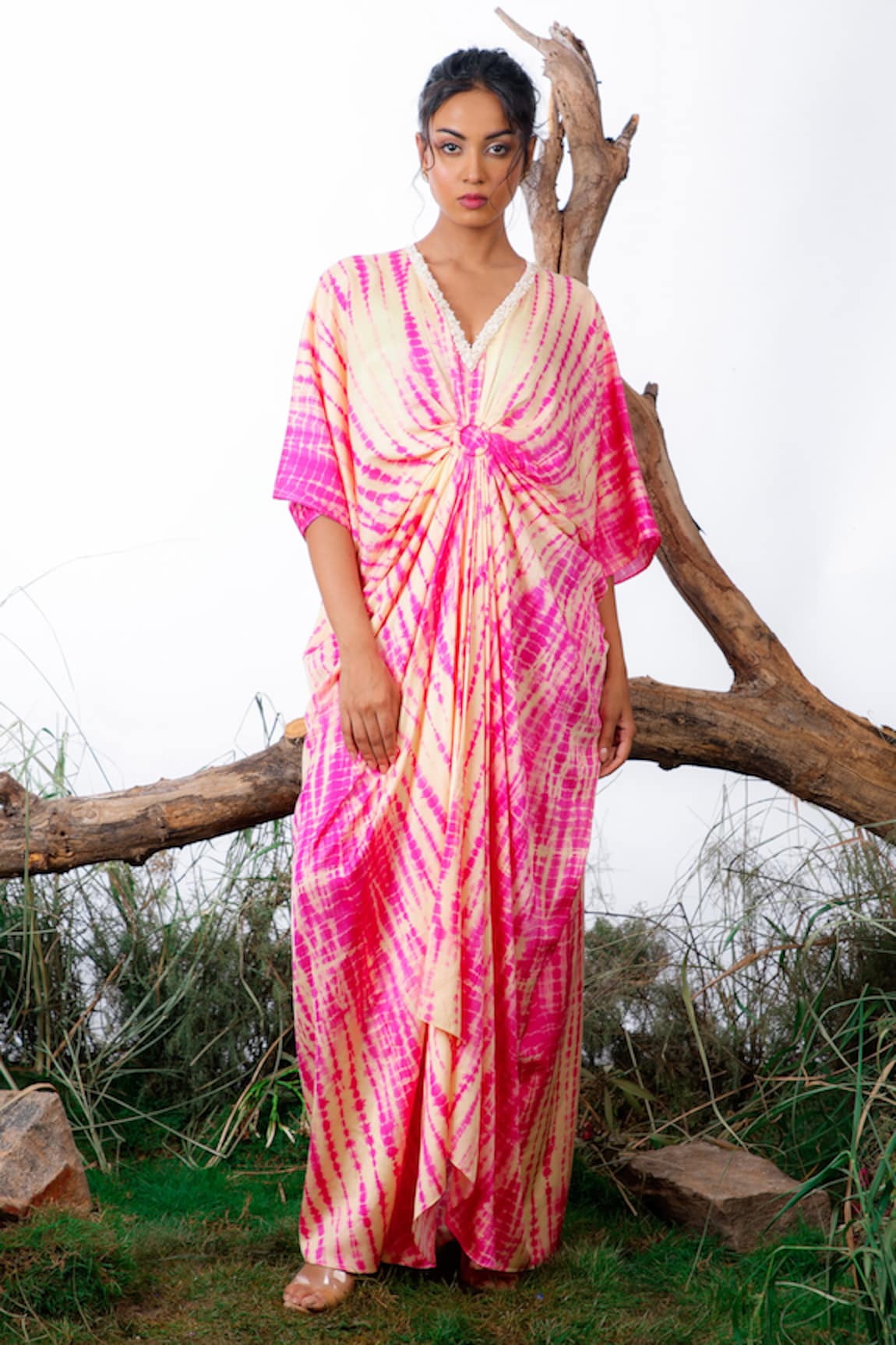 OMANA BY RANJANA BOTHRA Shibori Pattern Kaftan