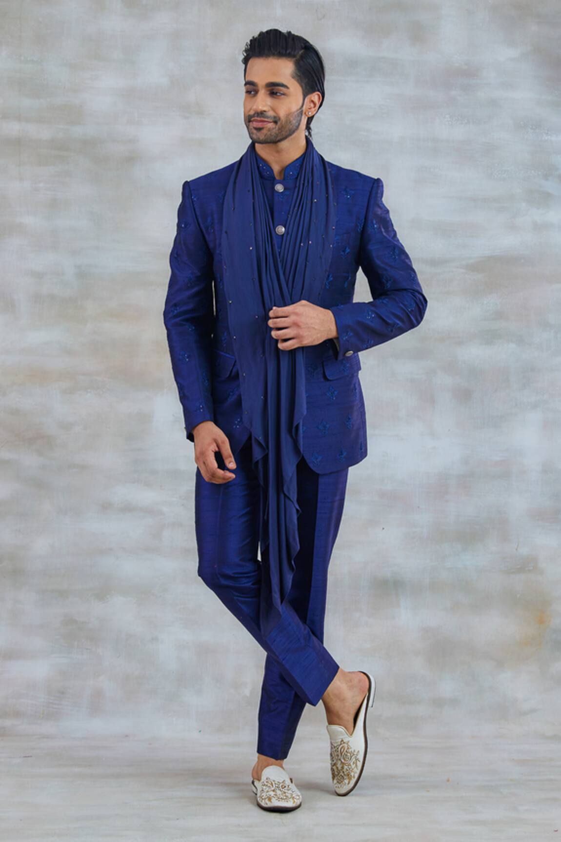 Studio Bagechaa Floral Resham Embroidered Bandhgala Set