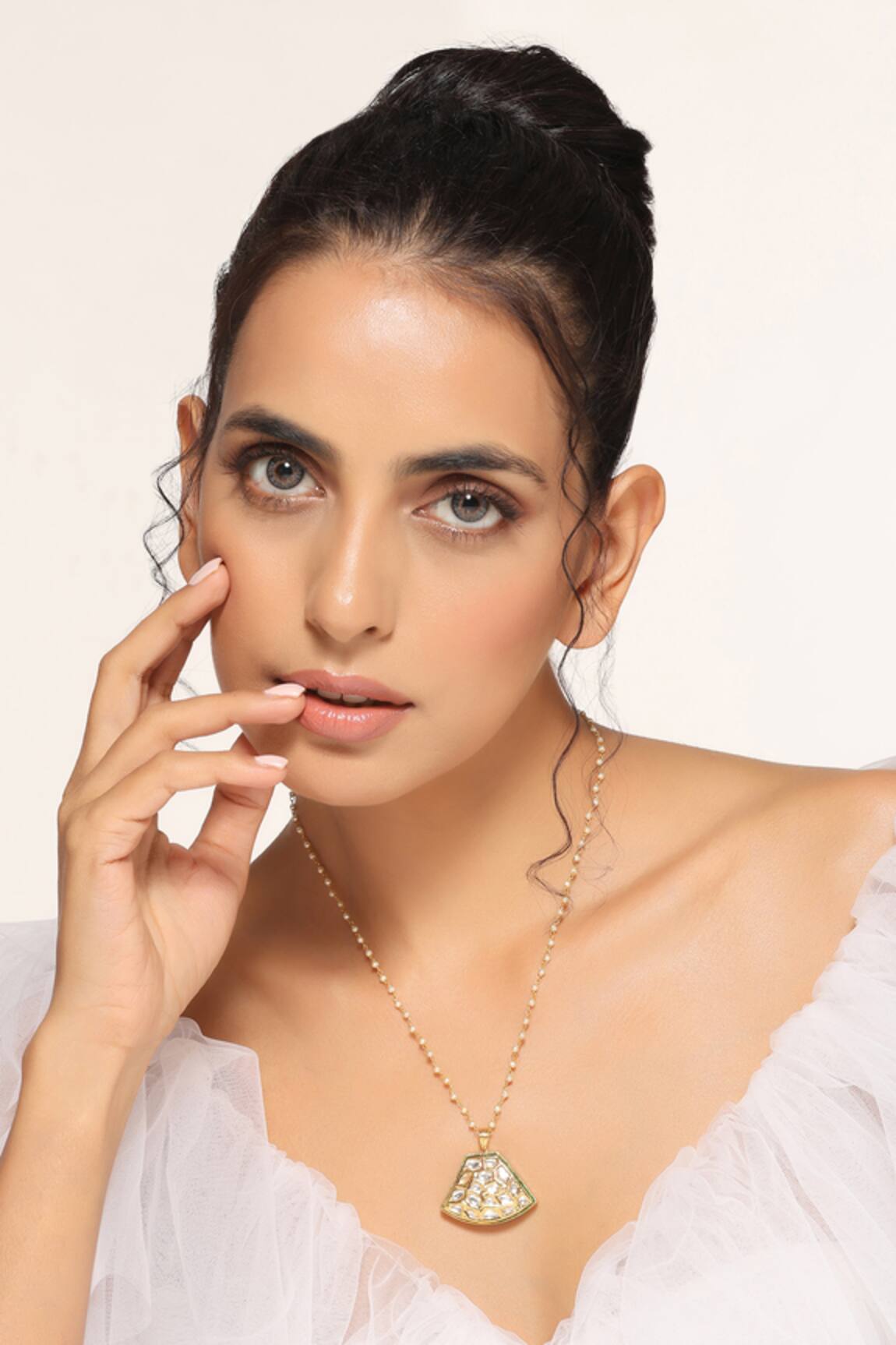 Swabhimann Polki Pendant Necklace