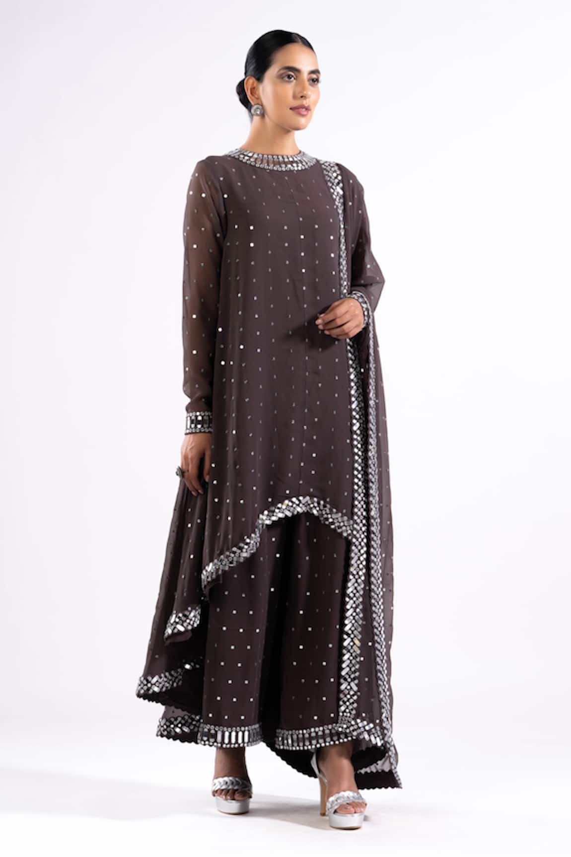 Vvani By Vani Vats Asymmetric Hem Kurta Palazzo Set