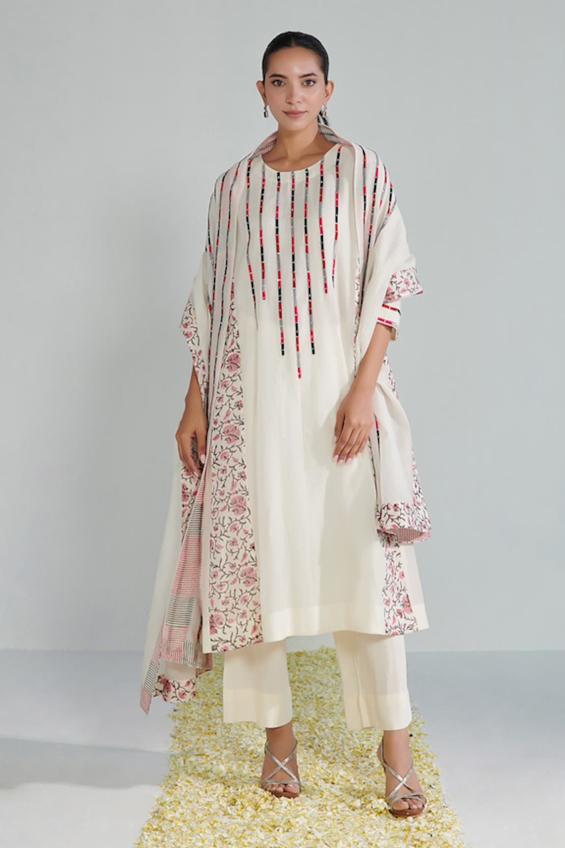 Neelu Sethi Handloom Chanderi Panelled Kurta Pant Set