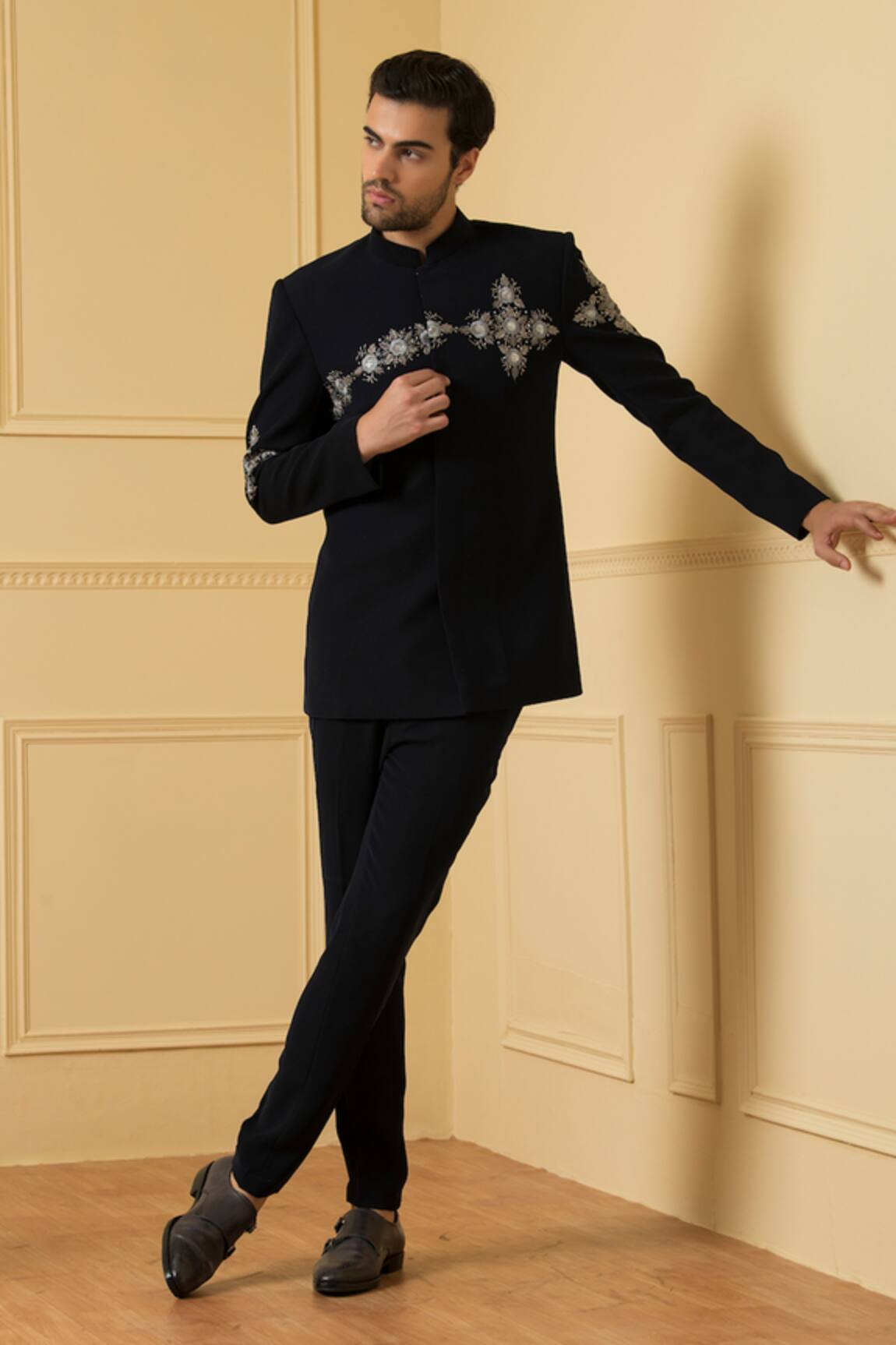 Hilo Design Noble Floral Embroidered Bandhgala With Pant