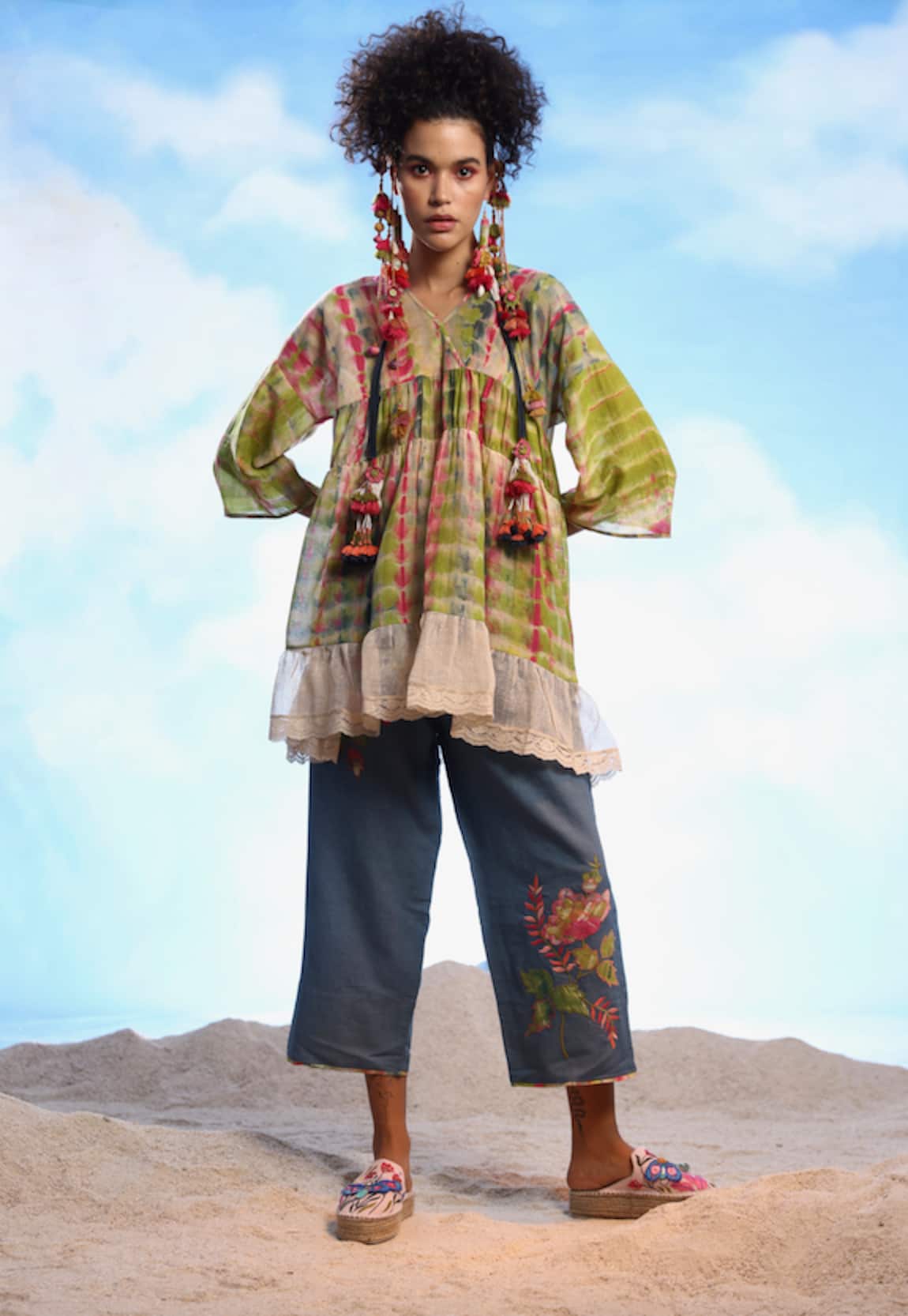 CAPISVIRLEO Franze Tie-Dye Print Flared Top