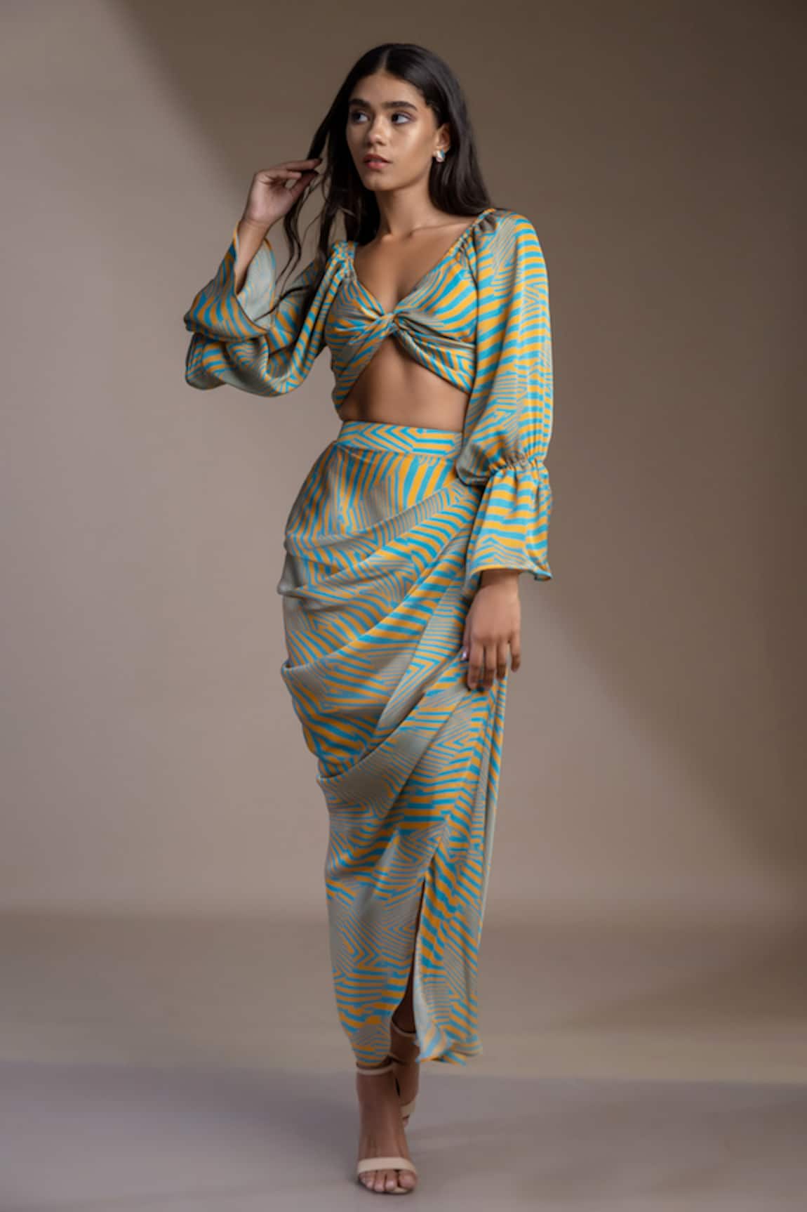 Mamicha Stripe Print Crop Top 