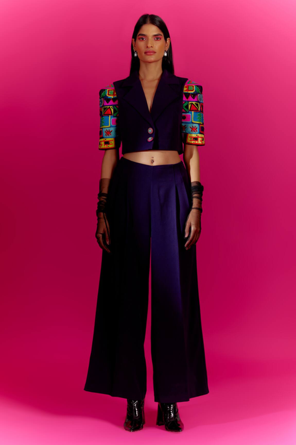 Mini Sondhi Embroidered Sleeve Jacket With Trouser