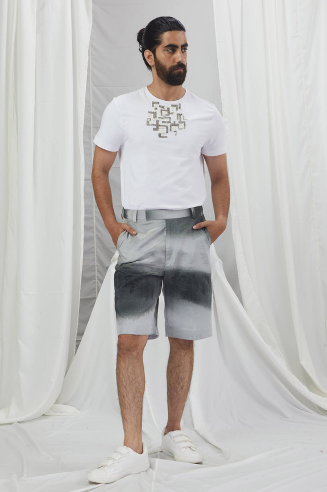 Nirmooha Placement Geometric Hand Embroidered T-Shirt 