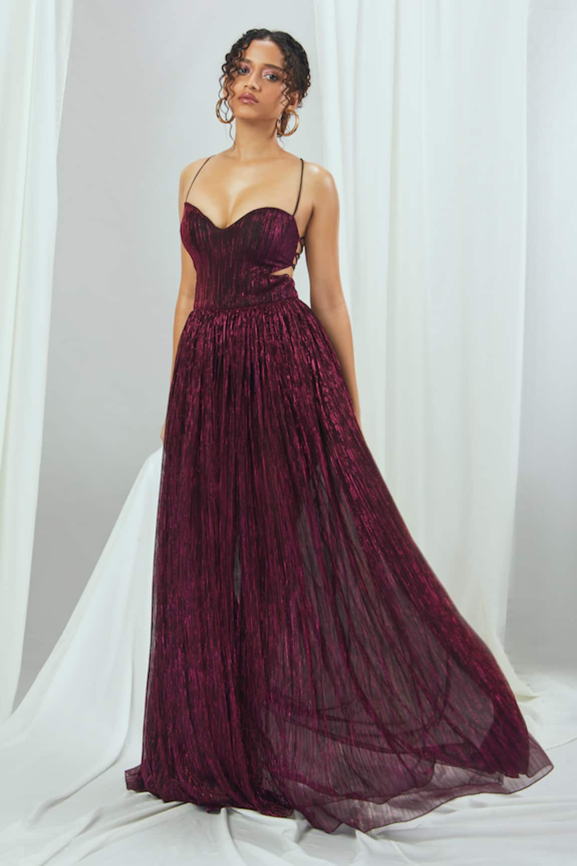 Nirmooha Criss Cross Back Gown 