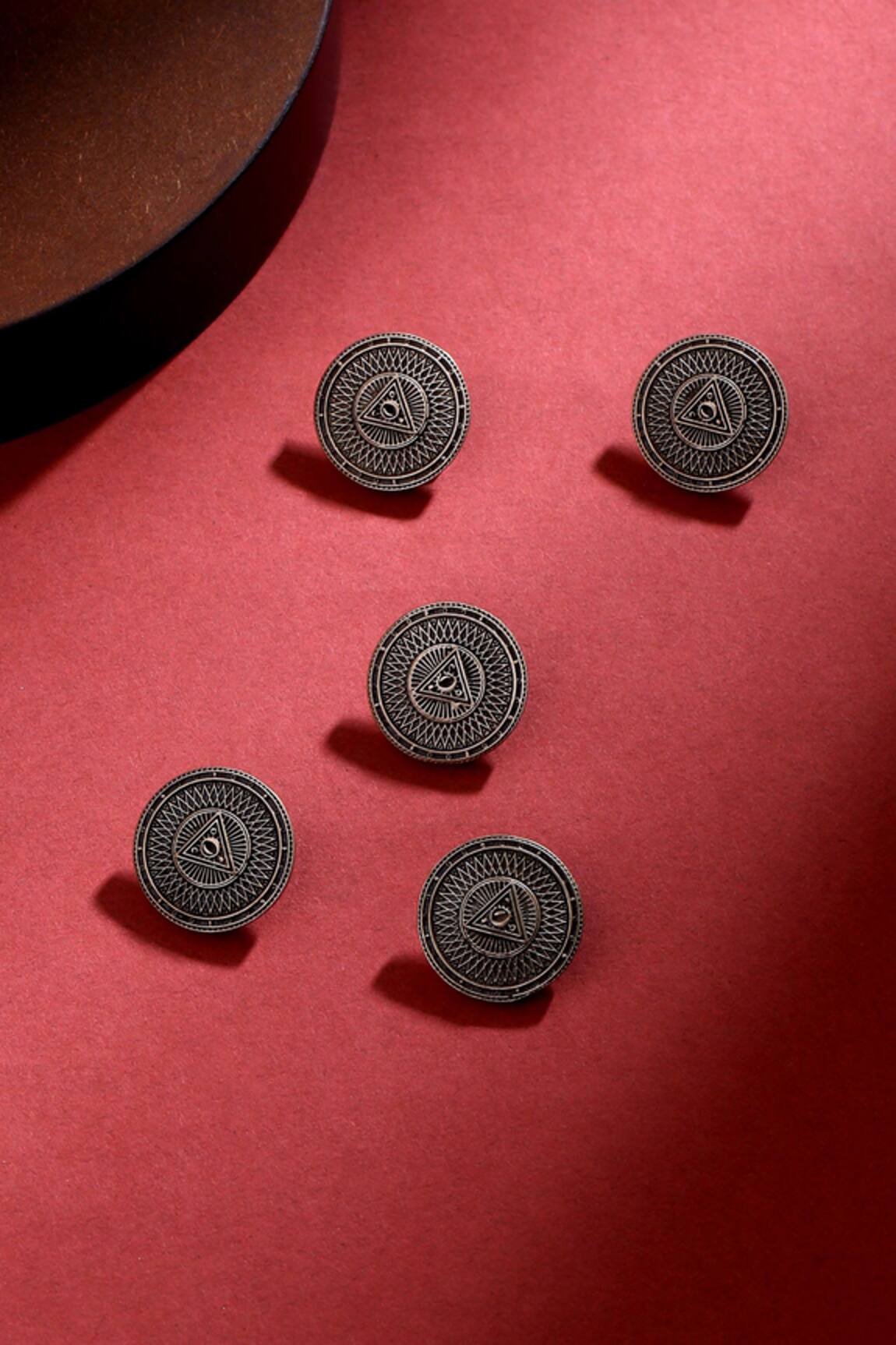 Cosa Nostraa Triangle Power Carved Buttons - Set of 5 