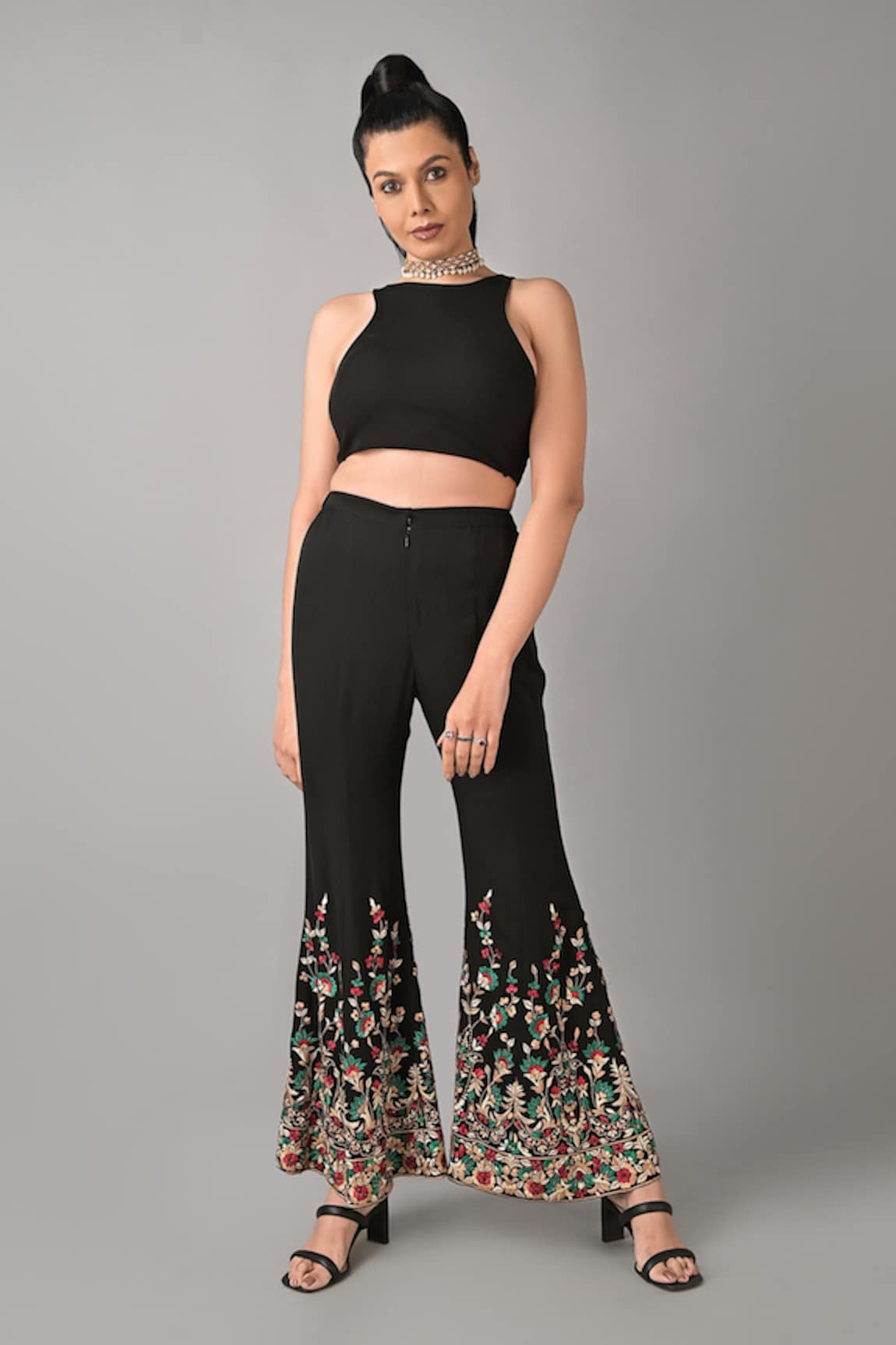 Kavita D Floral Embroidered Trouser