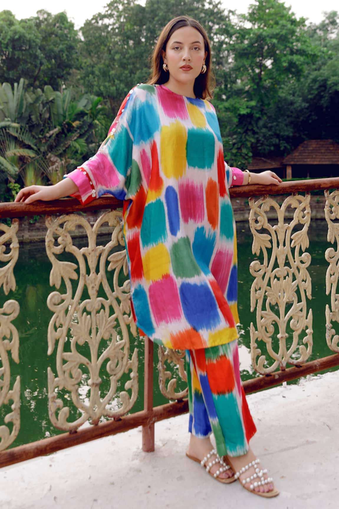 Kavya Singh Kundu Kris Handwoven Mulberry Silk Tunic With Trouser