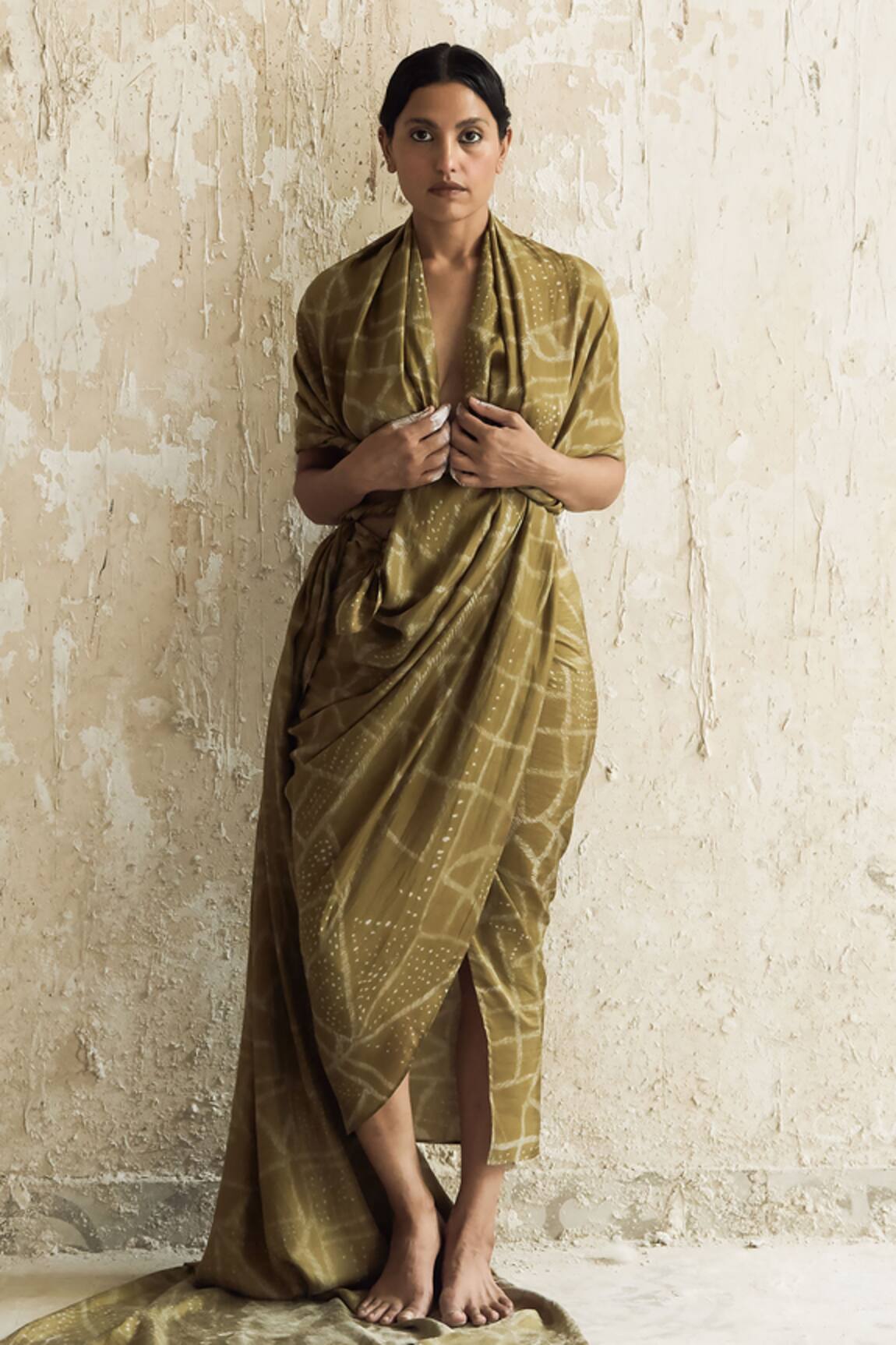 Srota By Srishti Aggarwal Yafe Abstract Print Saree