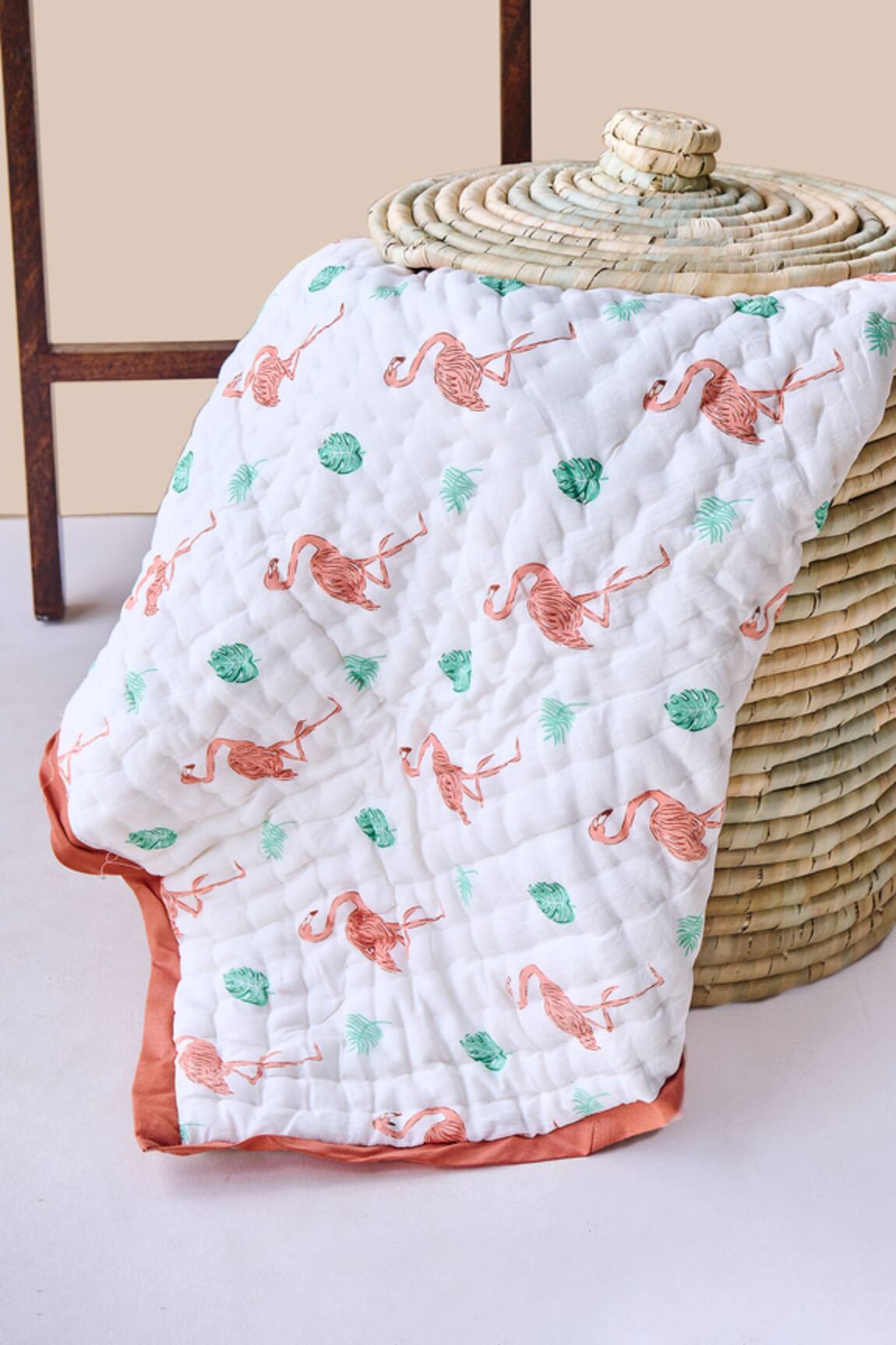 Jaipur Gate Flamingo & Leaves Print Baby Razai