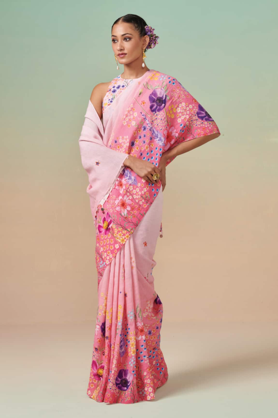 Dressfolk Floral Digital Printed Linen Saree 