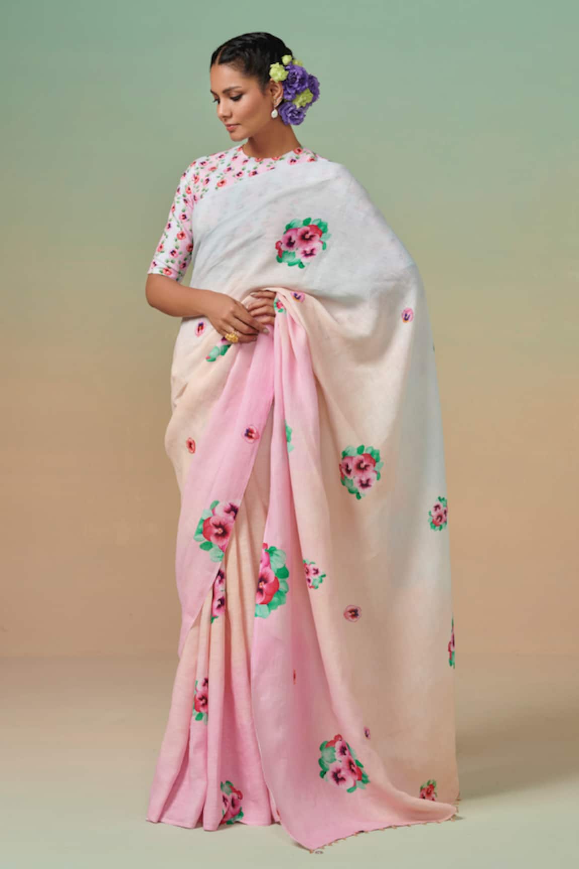 Dressfolk Kumud Linen Floral Print Saree