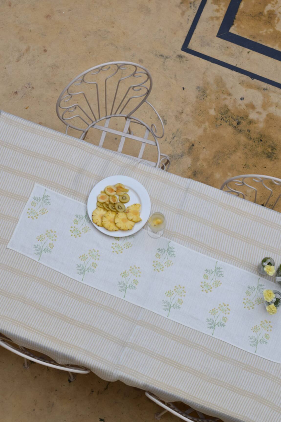Taru Jaipur Variyali Linen Runner
