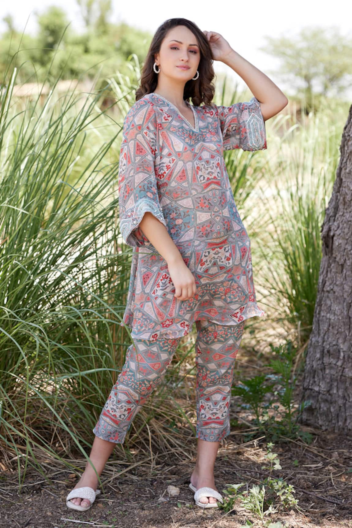 Harsha Khatry Abstract Vintage Floral Print Tunic With Pant