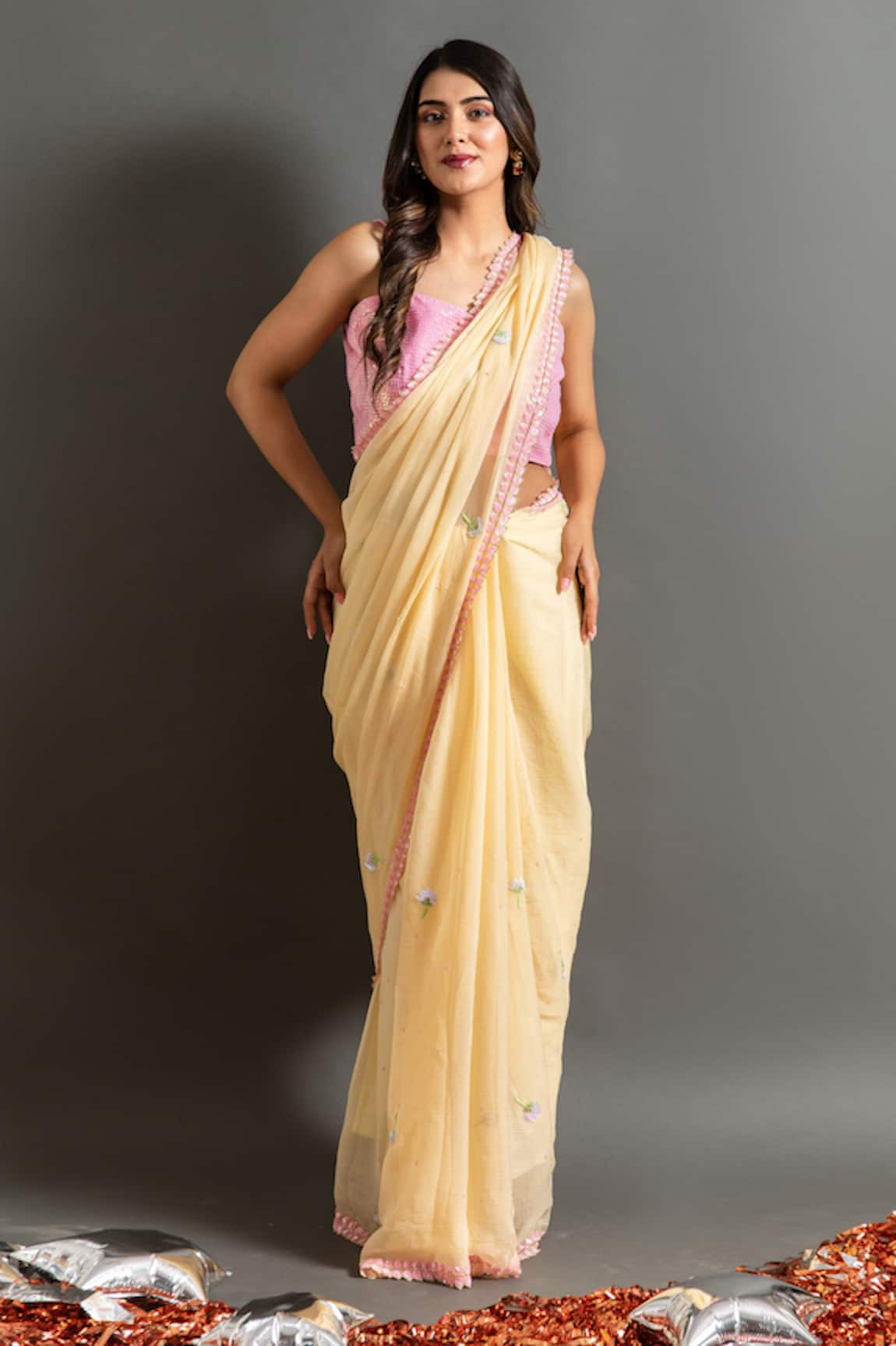 Ruar India Canary Sequin Embroidered Saree With Blouse