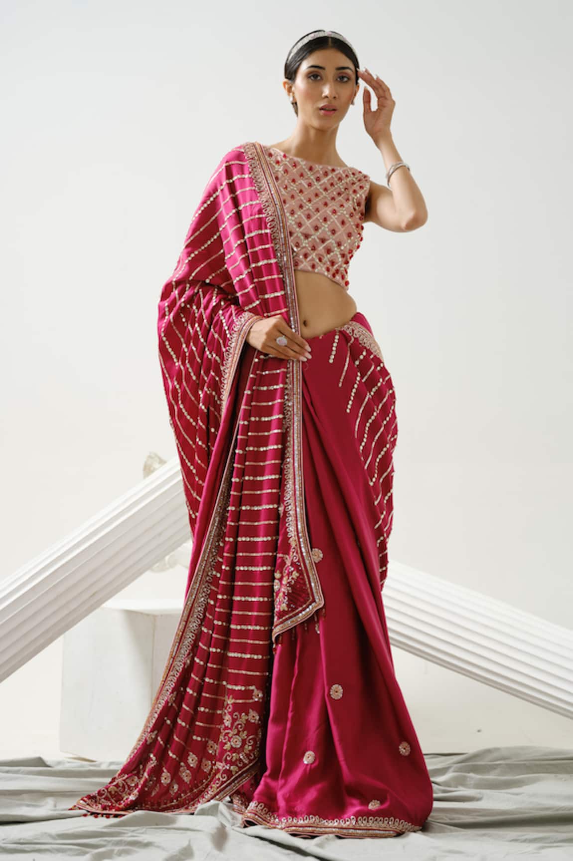 Tamaraa By Tahani Harmony Linear Pattern Saree With Blouse 