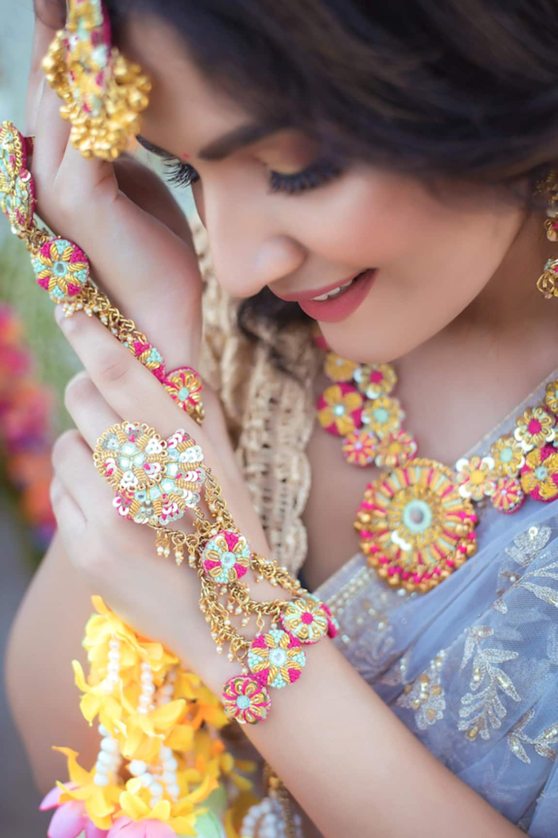 Kanyaadhan By DhirajAayushi Tikki Embroidered Necklace