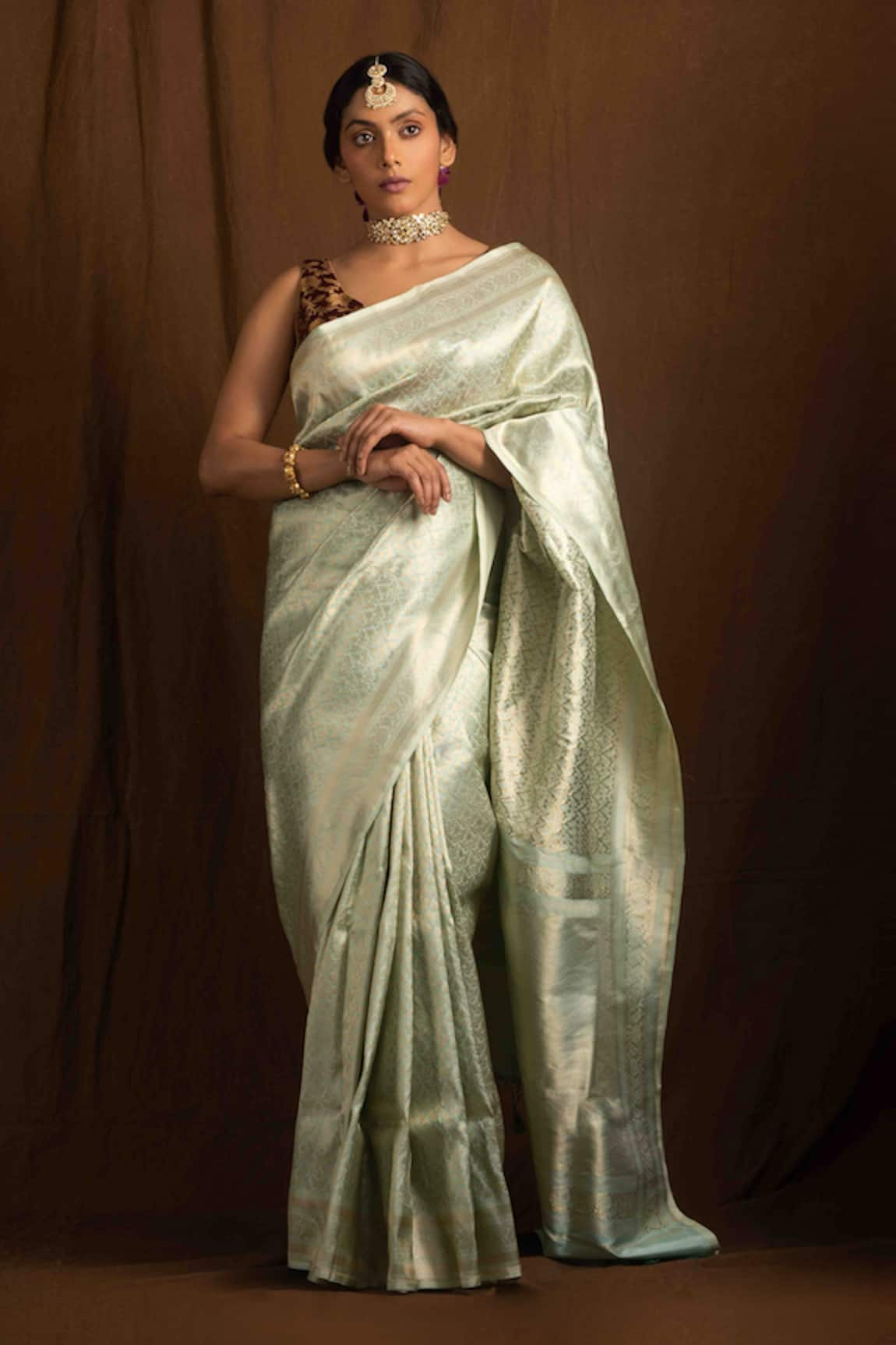 Devissha Handloom Banarasi Saree