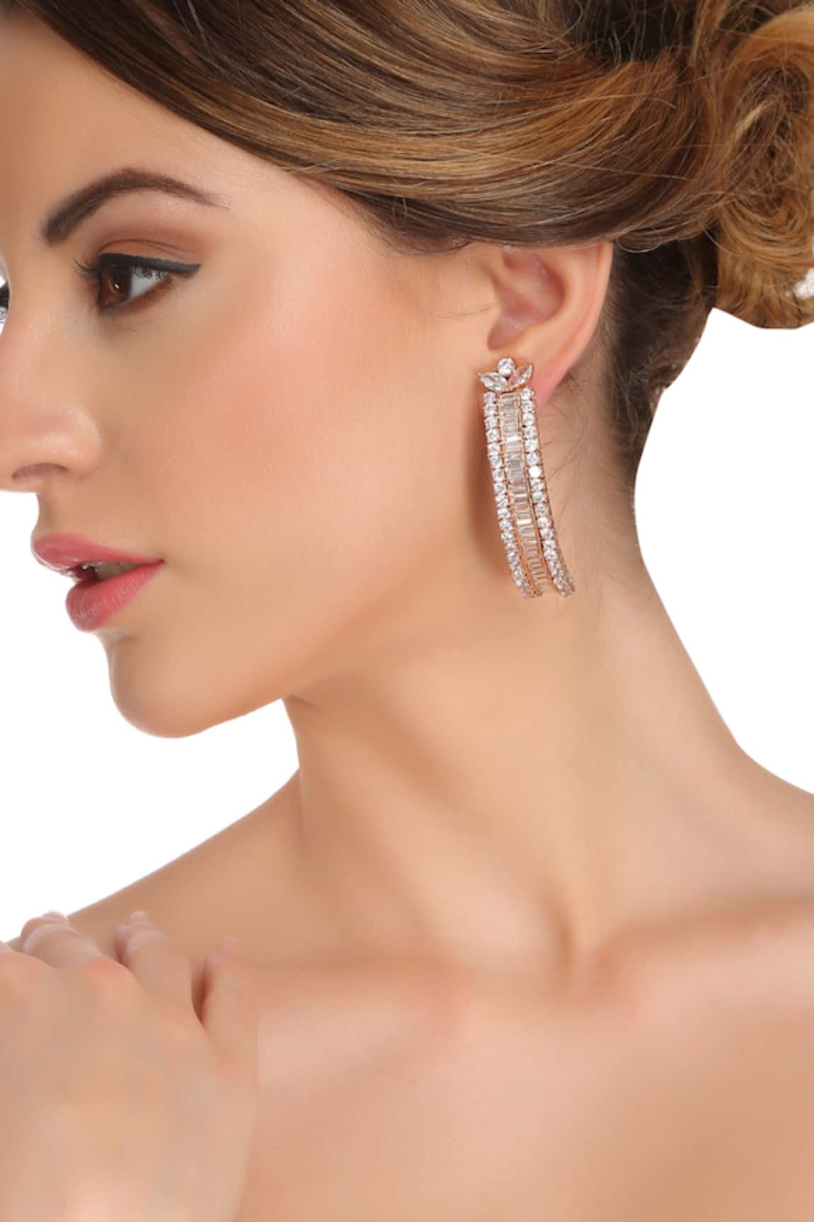 Ae-Tee Crystal Earrings