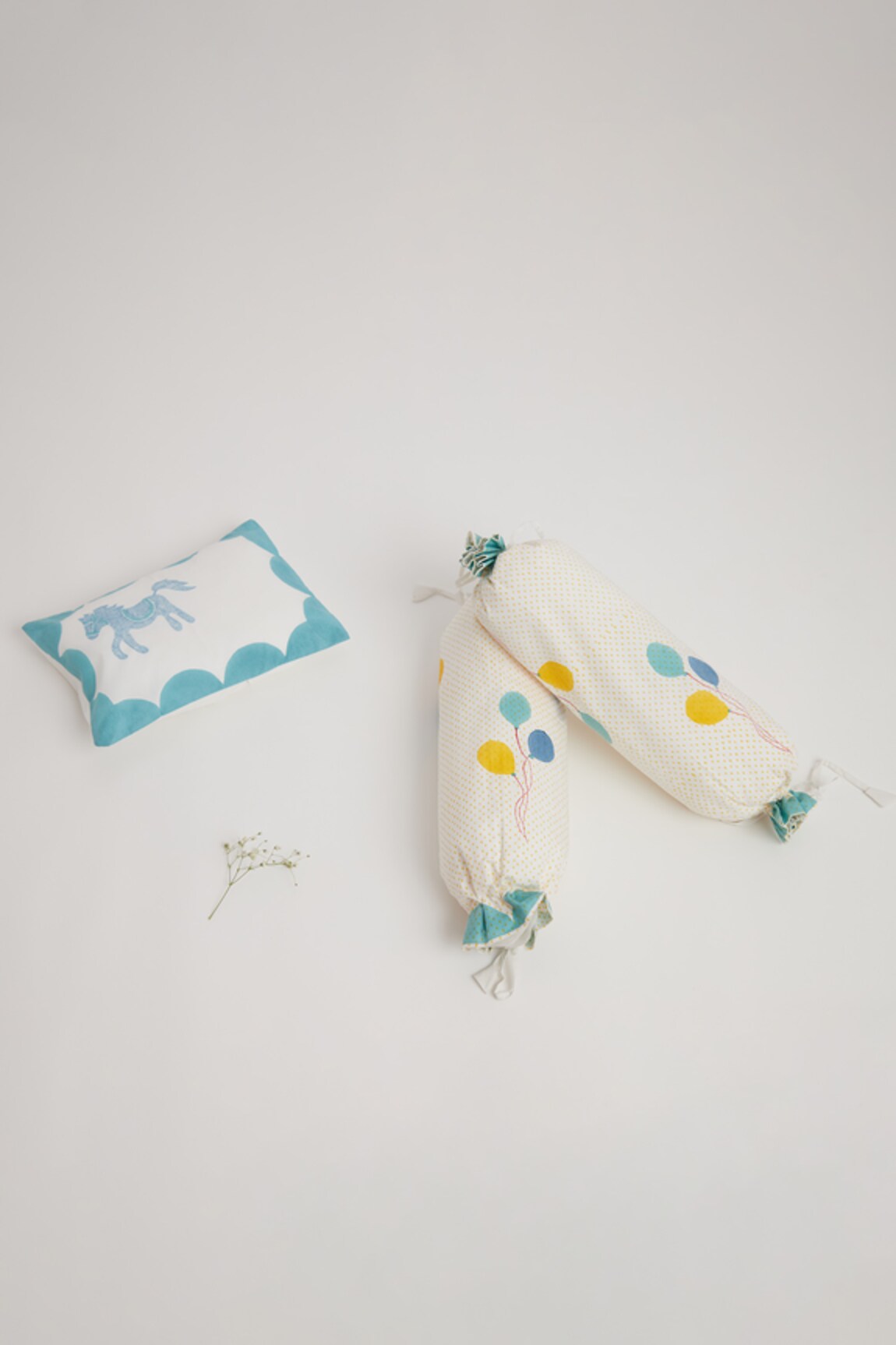 Masaya Circus Printed Pillow & Bolster Set