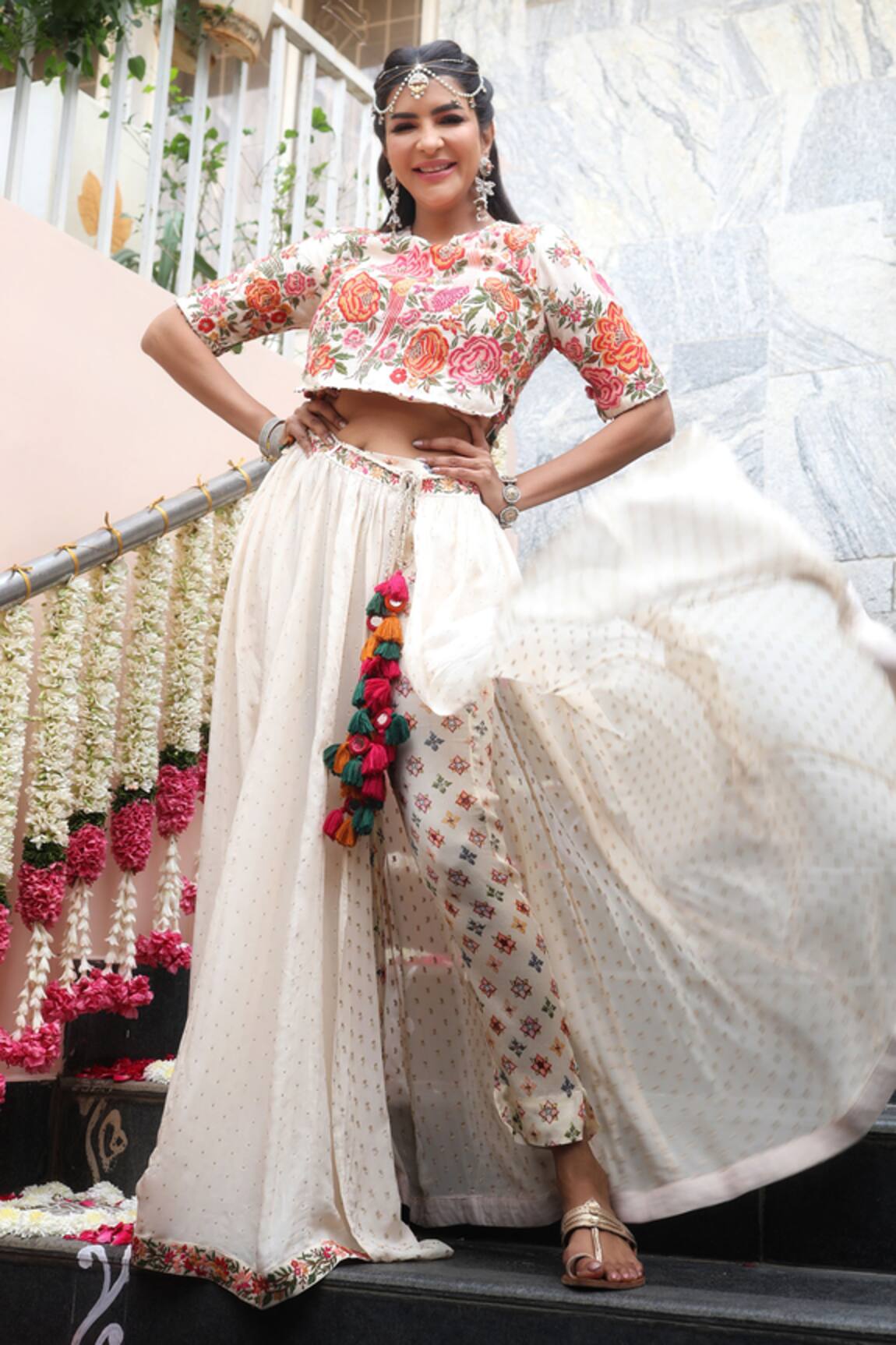 SHRADDHA RAMBHIA Embroidered Blouse Skirt Set