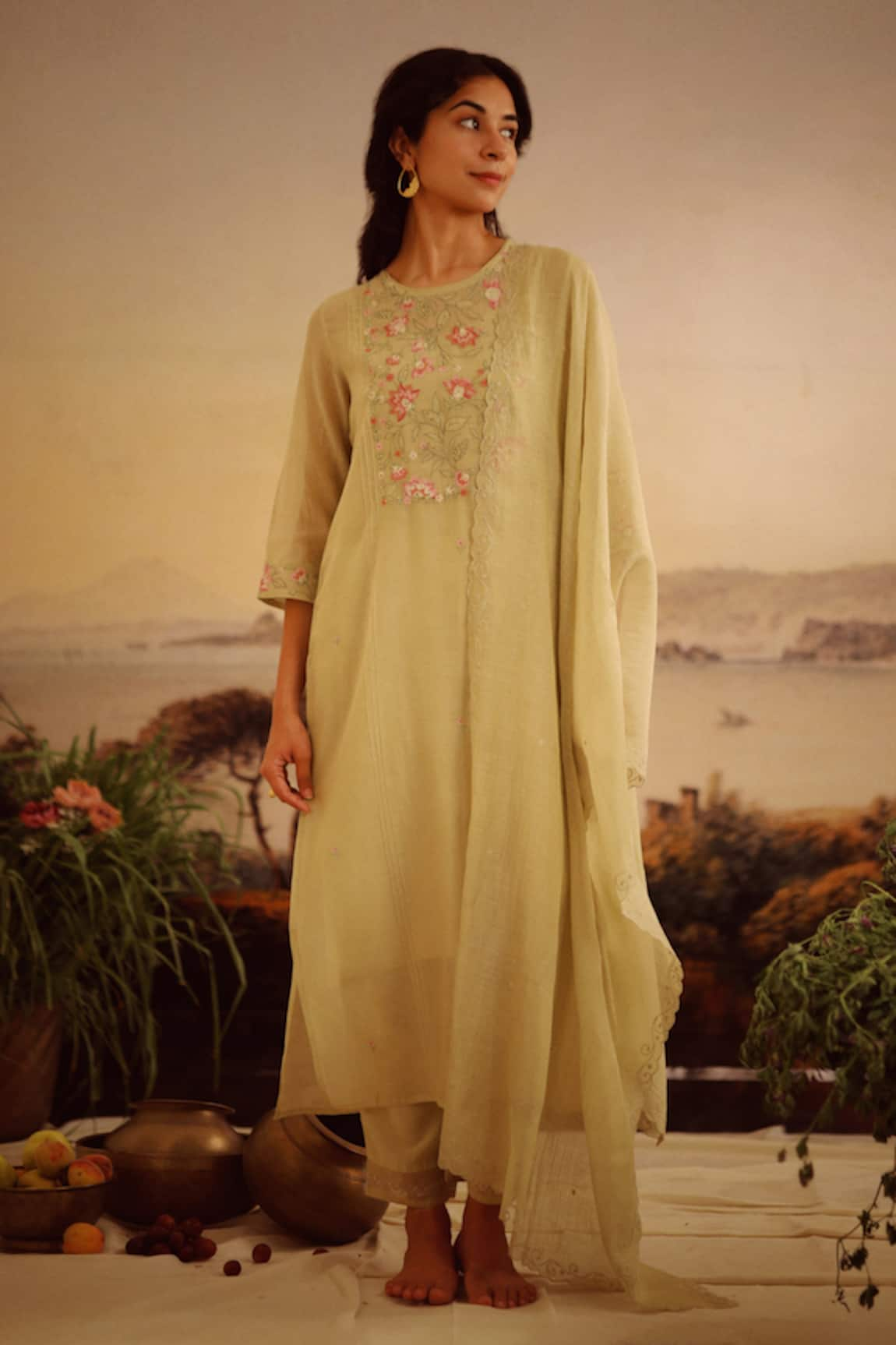 TATWA Rose Embroidered Kurta Set