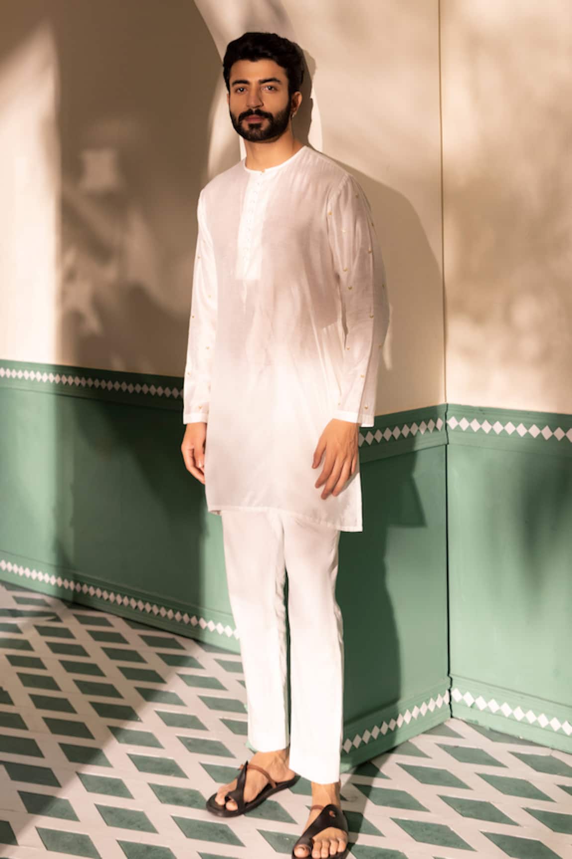 Trending Fashion Light Grey Men Kurta Pajama With Straight Pants MKPA0711