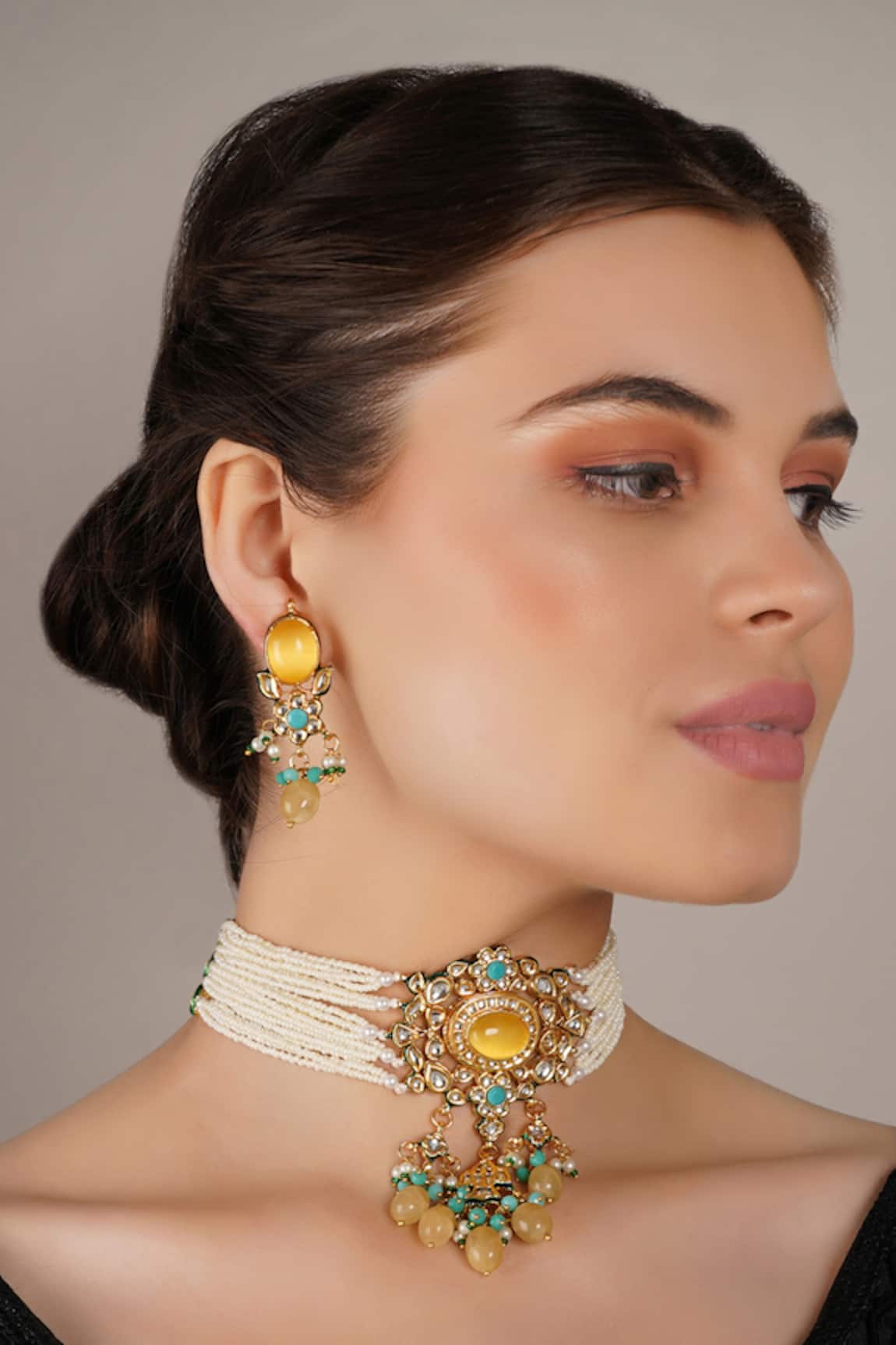 Chhavi's Jewels Onyx & Kundan Embellished Choker Necklace Set
