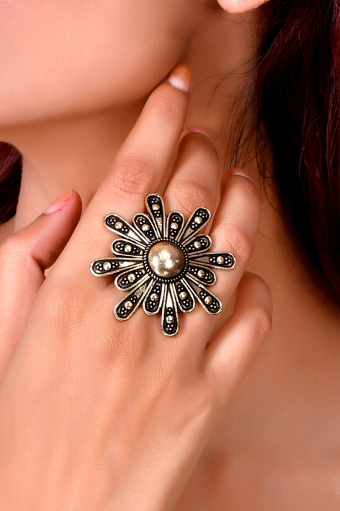 Ishhaara Flower Shaped Oxidised Ring