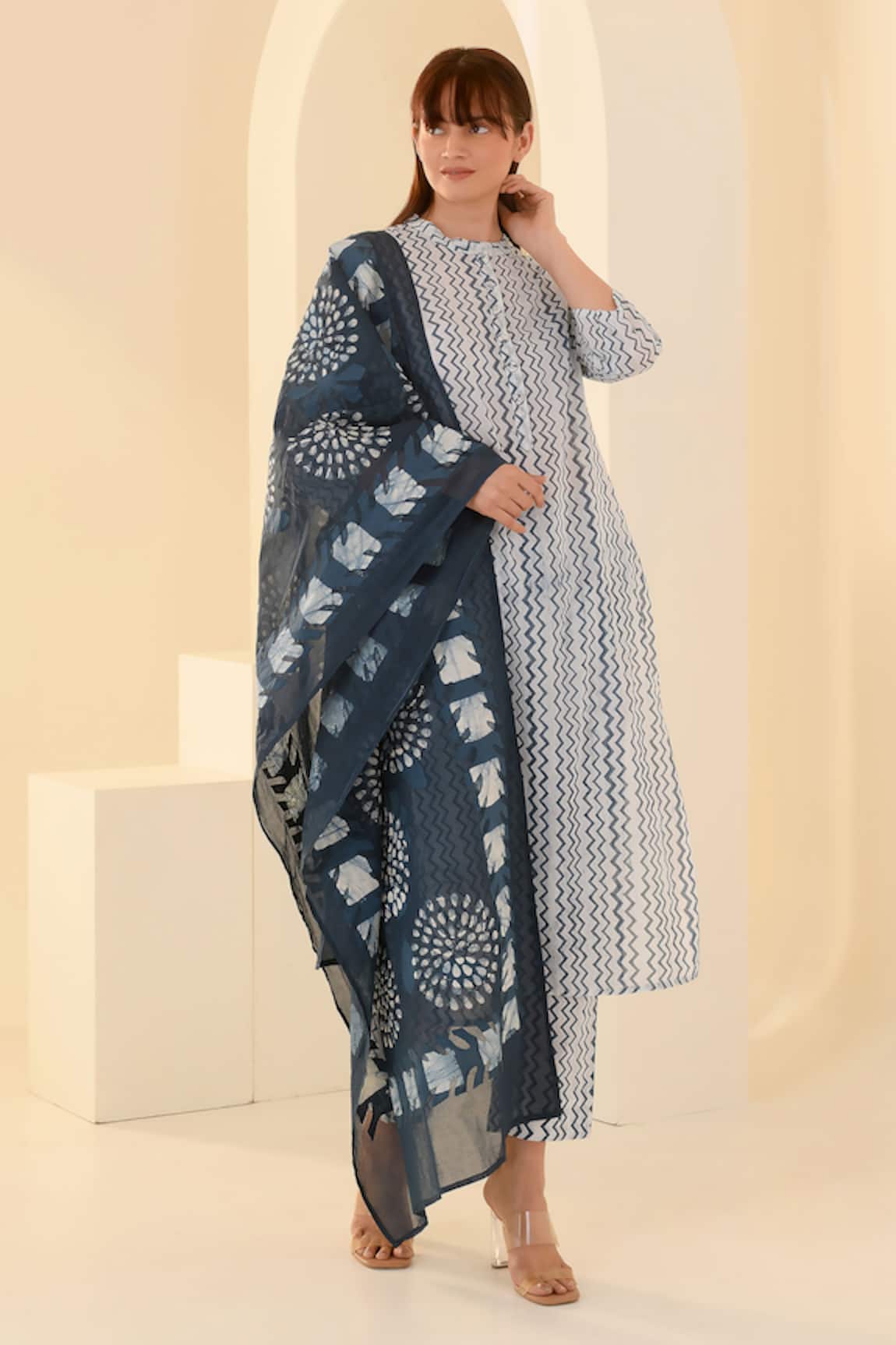 Kameez Chevron Print Kurta Set