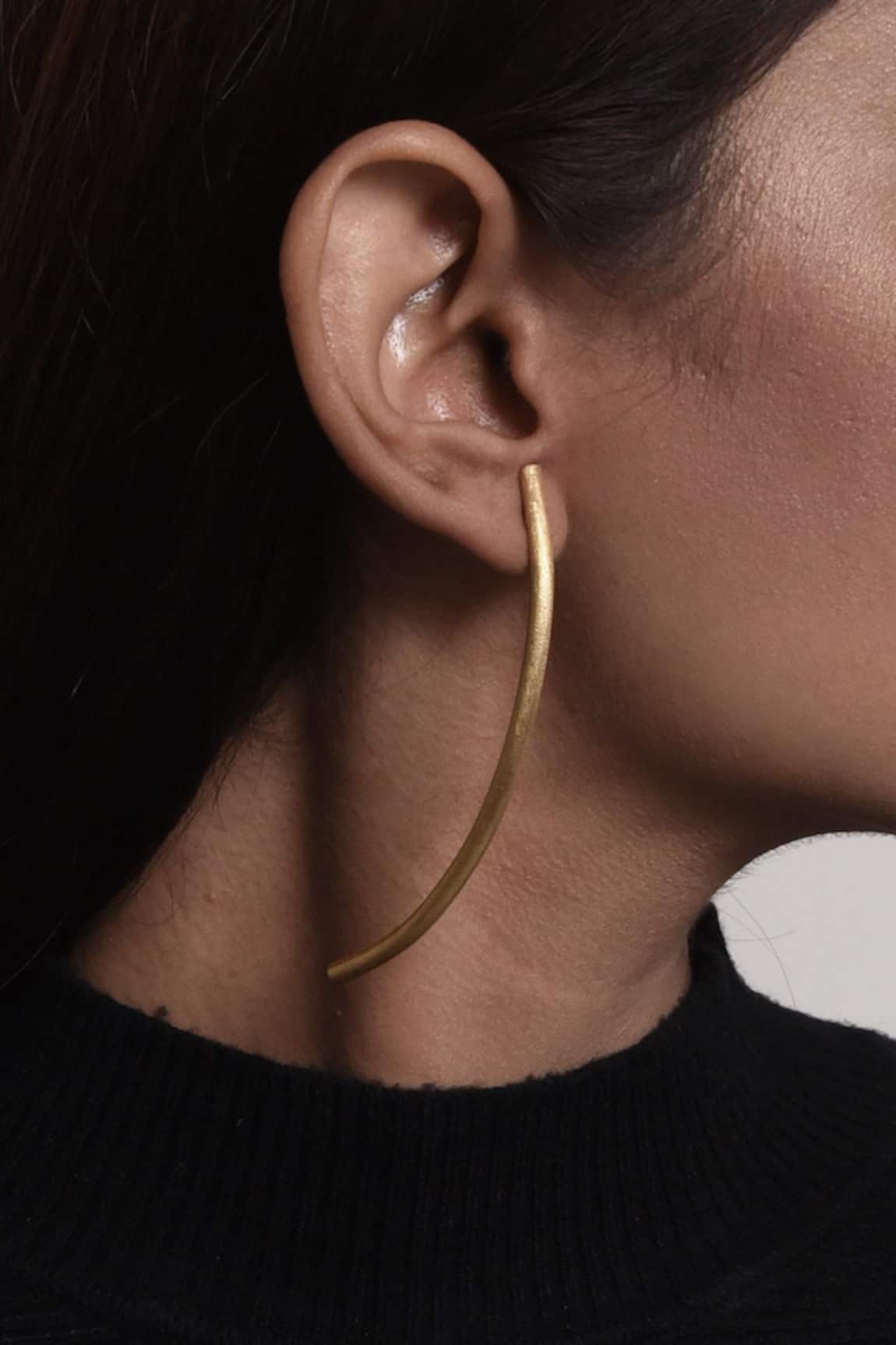 De'anma Hammered Statement Earrings