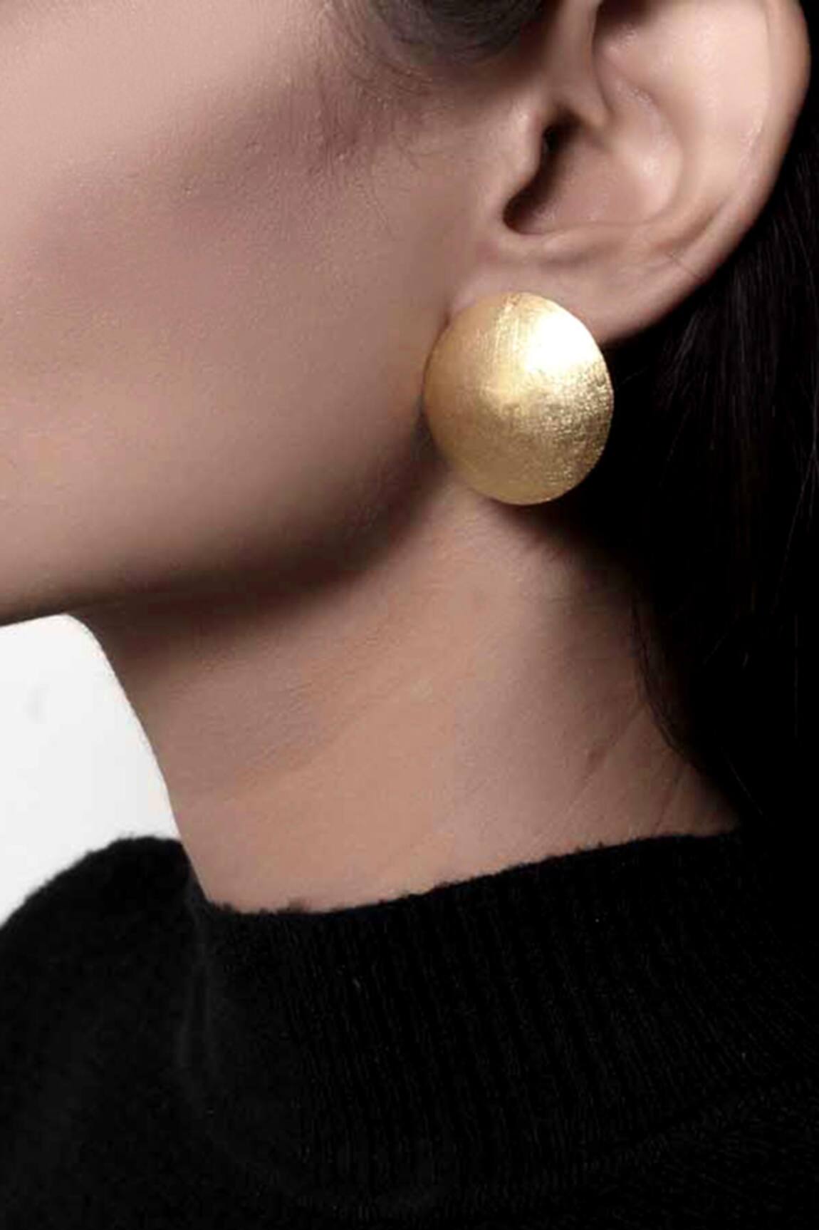 De'anma Circular Studs