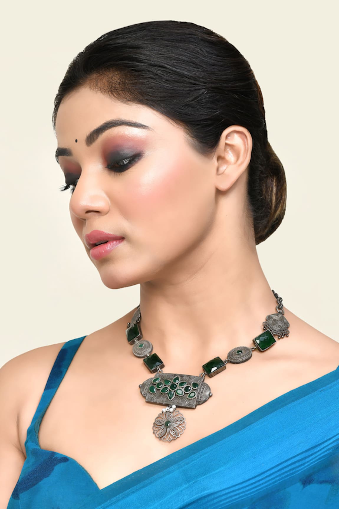 Kohar By Kanika Emerald Stone Embellished Pendant Necklace