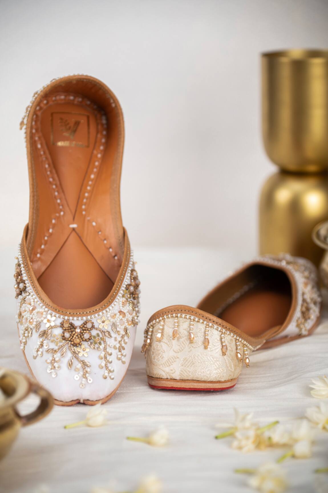 House of Vian Aarzoo Floral Embellished Juttis