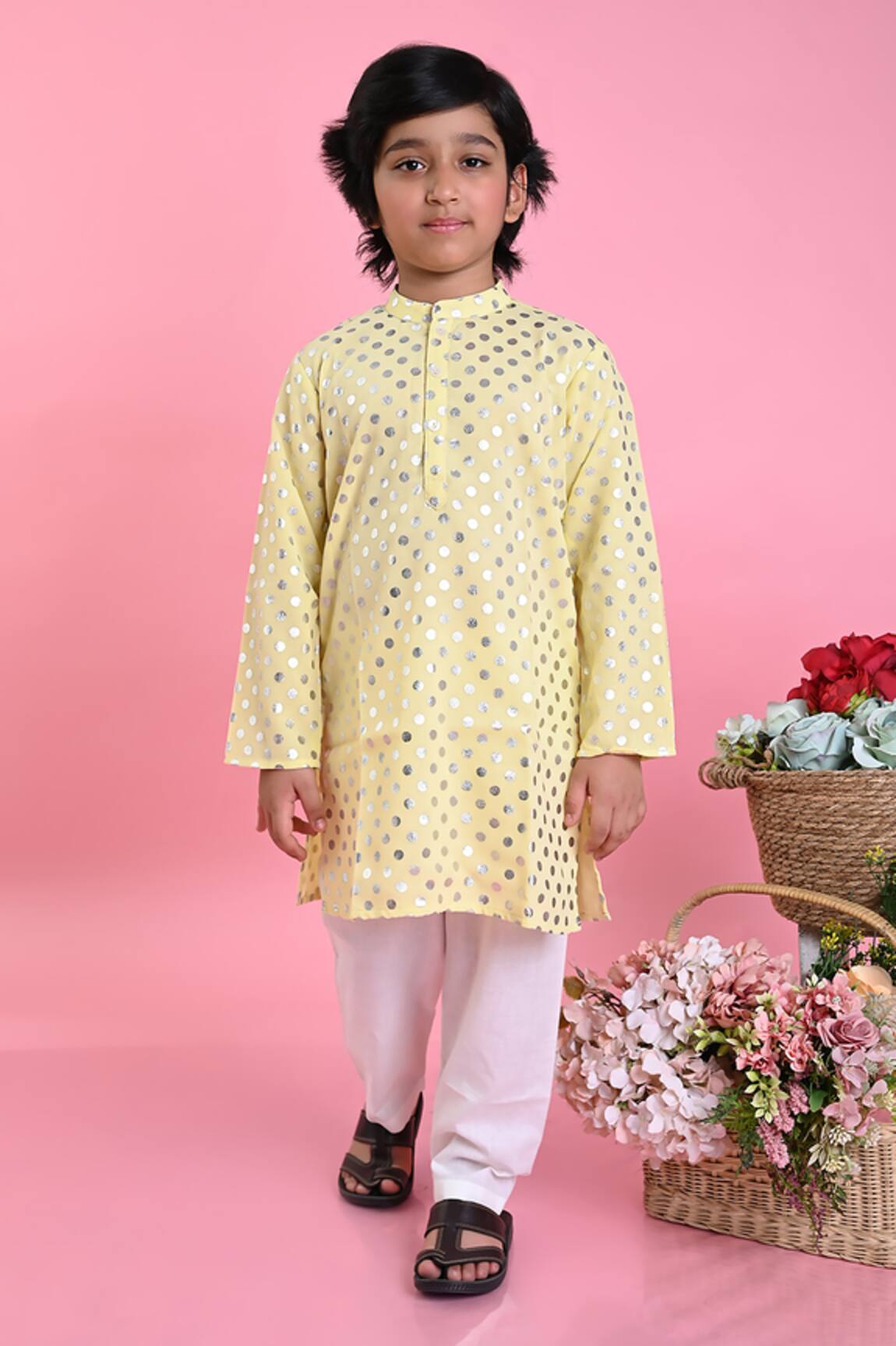 Saka Designs Metallic Polka Dot Pattern Kurta With Pyjama