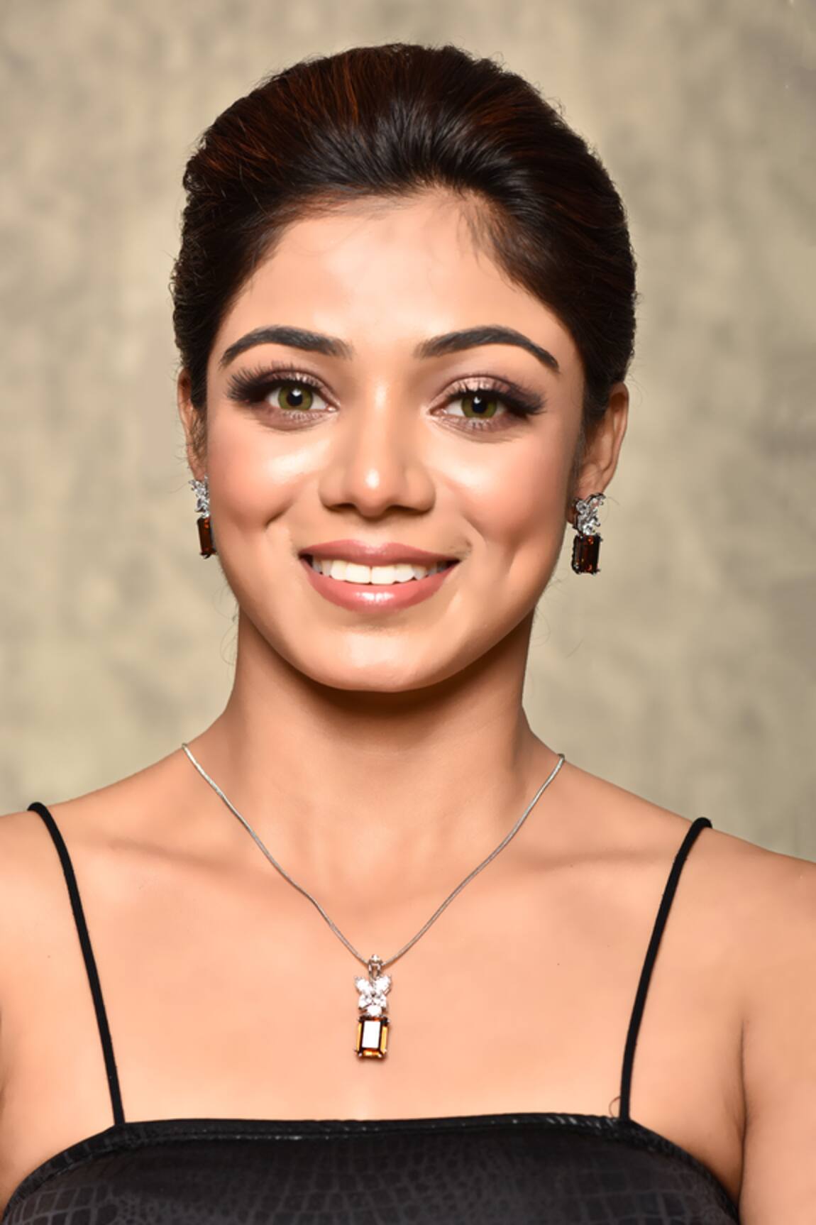 Our Purple Studio Swarovski Pendant Necklace Set 