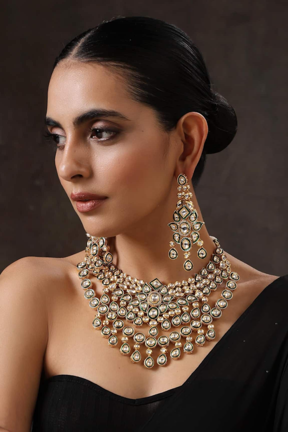 Minaki Floral Kundan Layered Necklace Set 