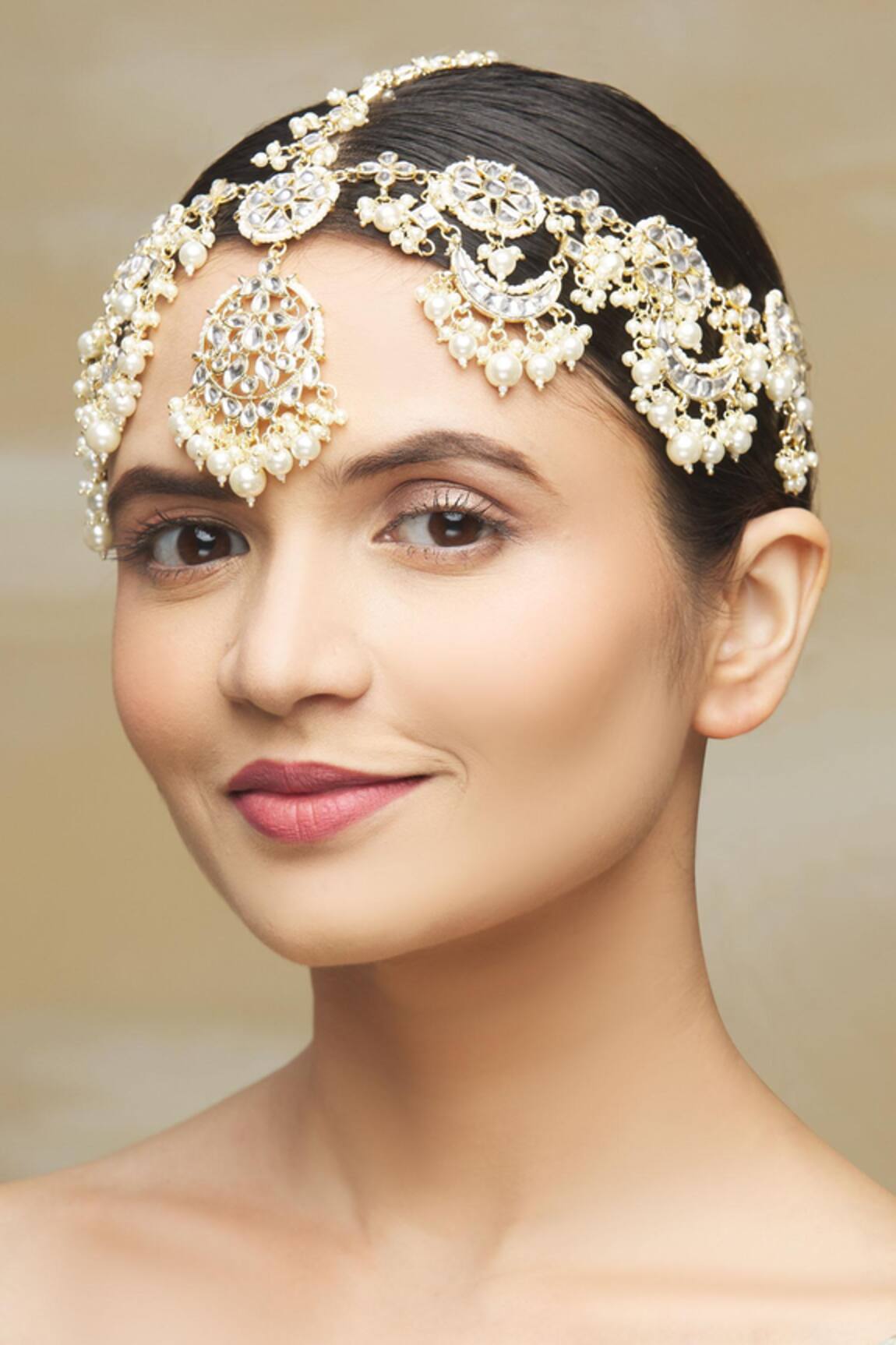 Moh-Maya by Disha Khatri Kundan Mathapatti 
