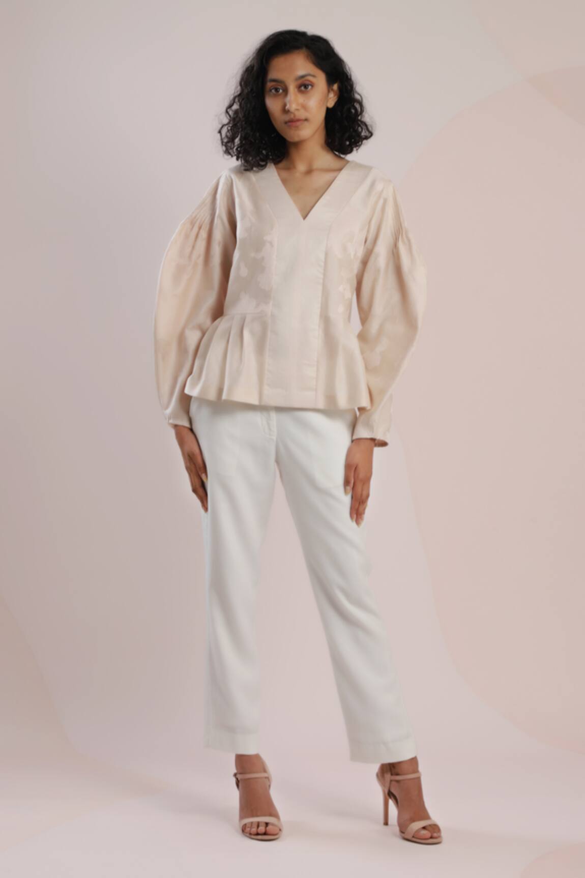 Dhi Embroidered Balloon Sleeve Peplum Top 