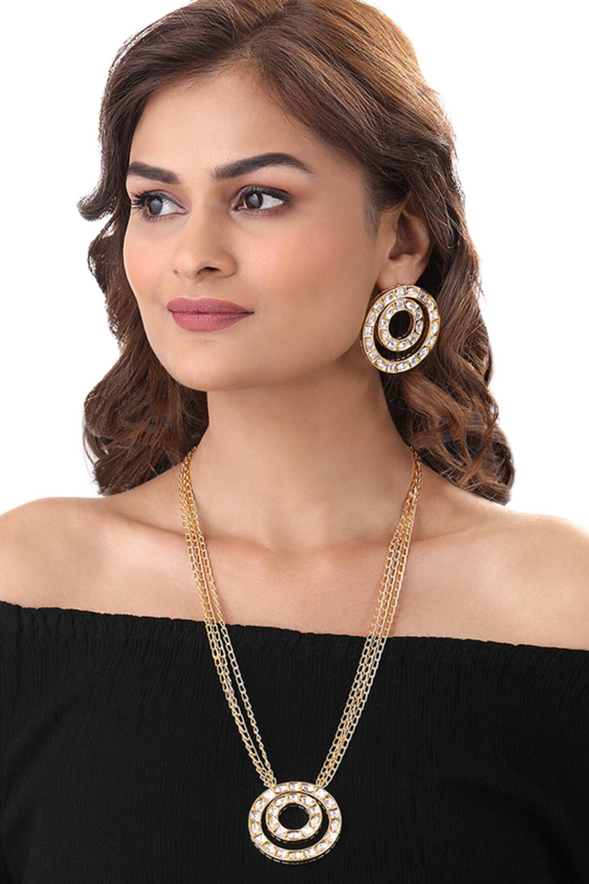 Hrisha Jewels Kundan Polki Studded Pendant Necklace Set