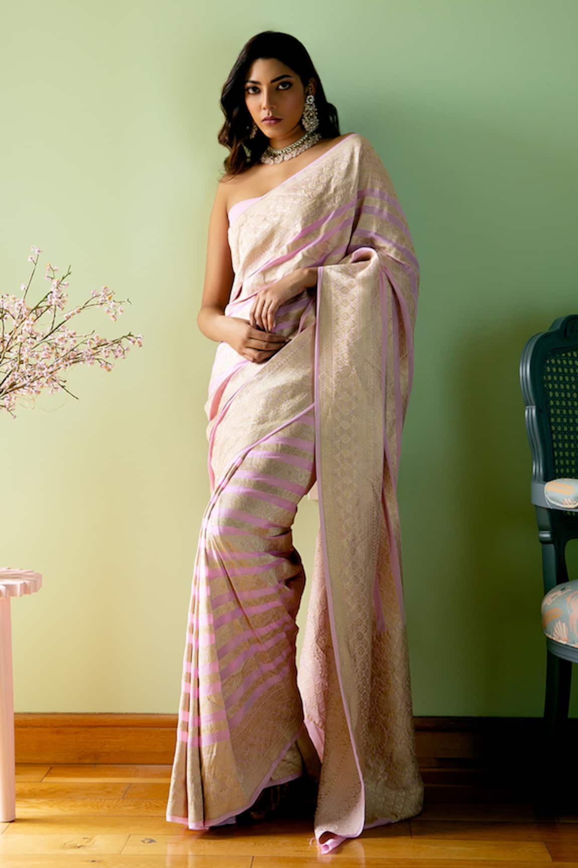 Mint N Oranges Striped Saree With Unstitched Blouse Piece