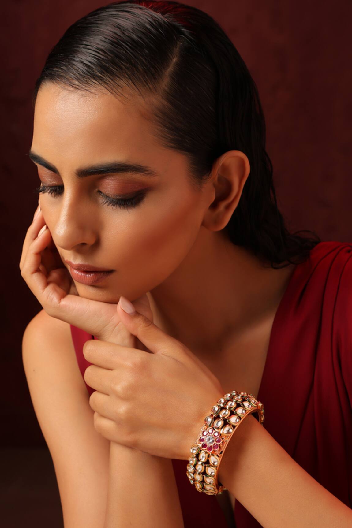 Swabhimann Kundan Embellished Floral Kada 