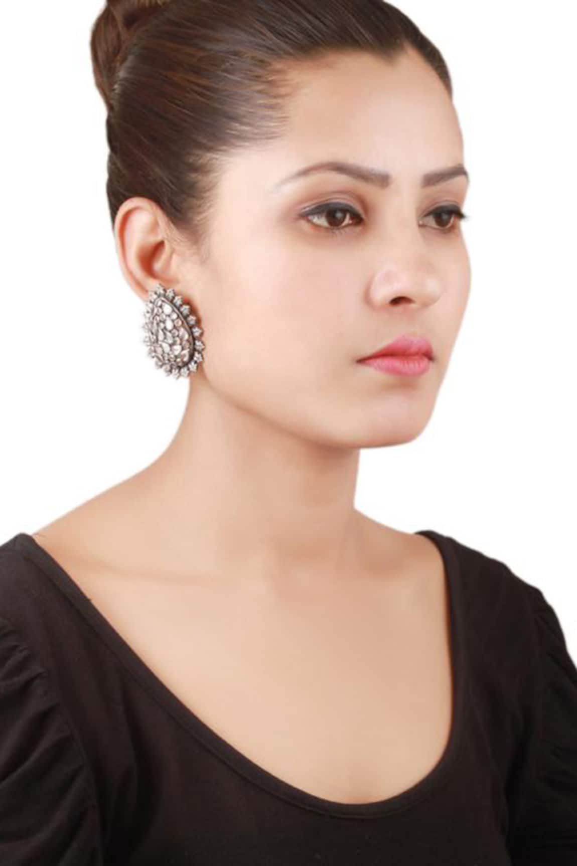 Sangeeta Boochra Embellished Earrings 