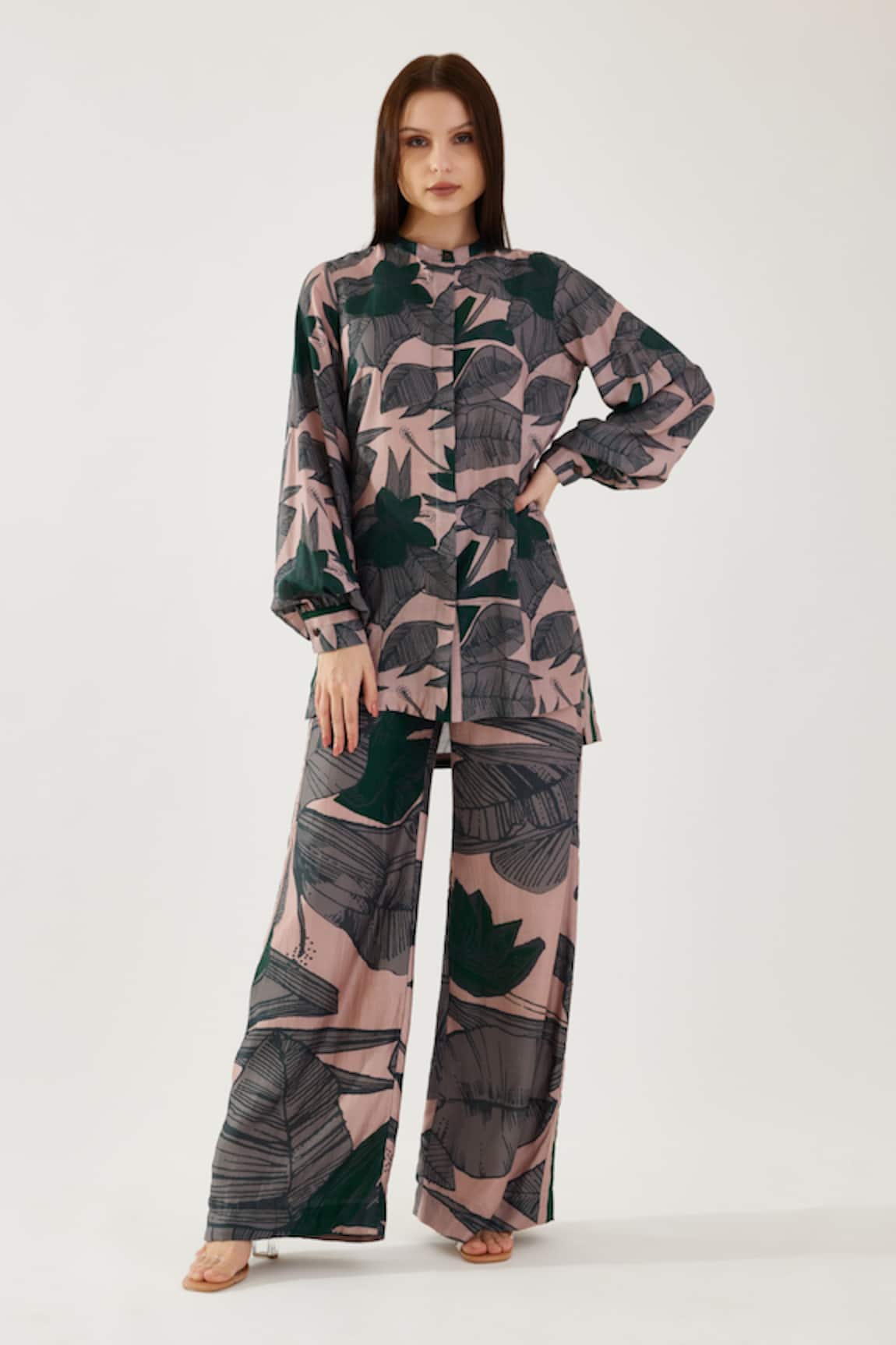 Koai Olive Floral Pattern Pant