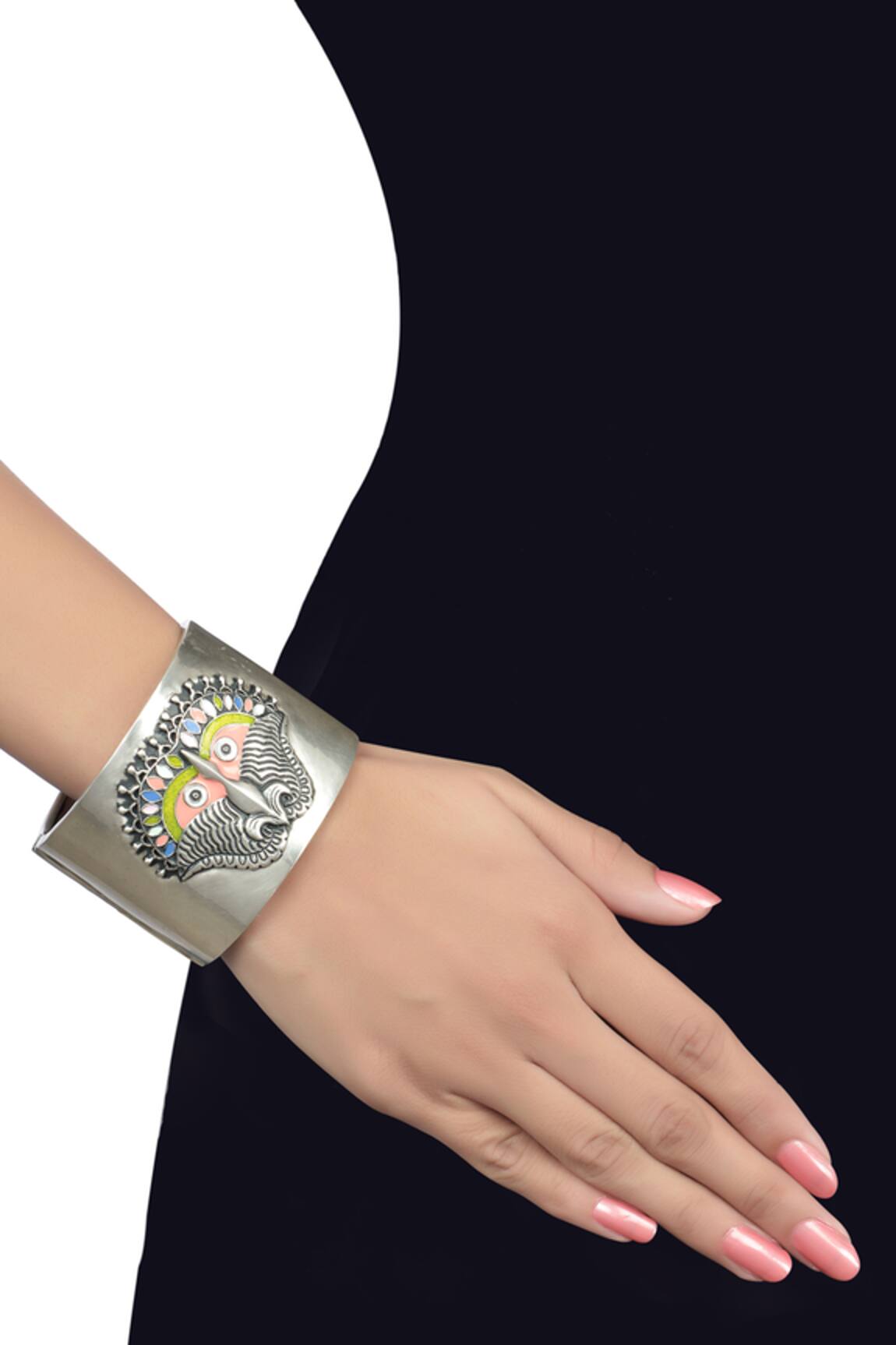 Tribe Amrapali Floral Tribal Motif Enamel Bracelet