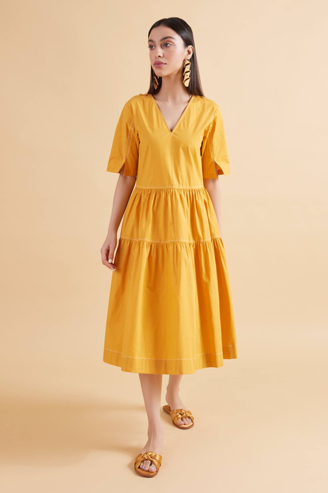 Kanelle Wonder Solid Tiered Dress